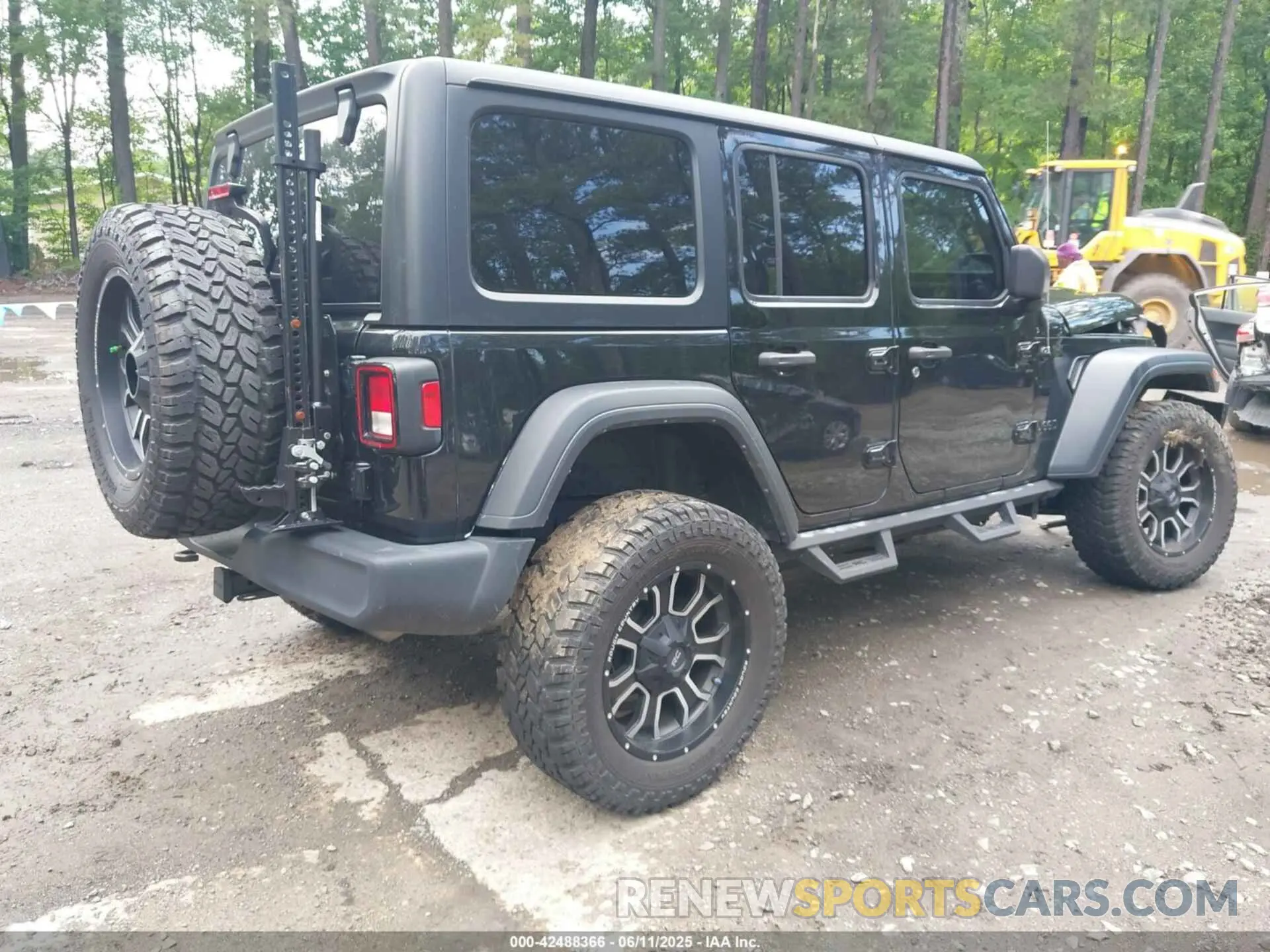 4 Photograph of a damaged car 1C4HJXDN9PW638995 JEEP WRANGLER 2023