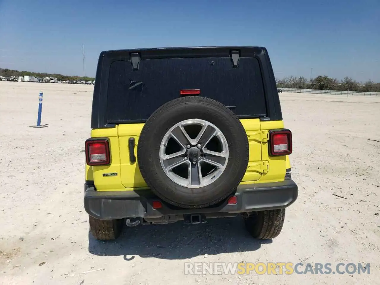 6 Photograph of a damaged car 1C4HJXEM1PW574571 JEEP WRANGLER 2023