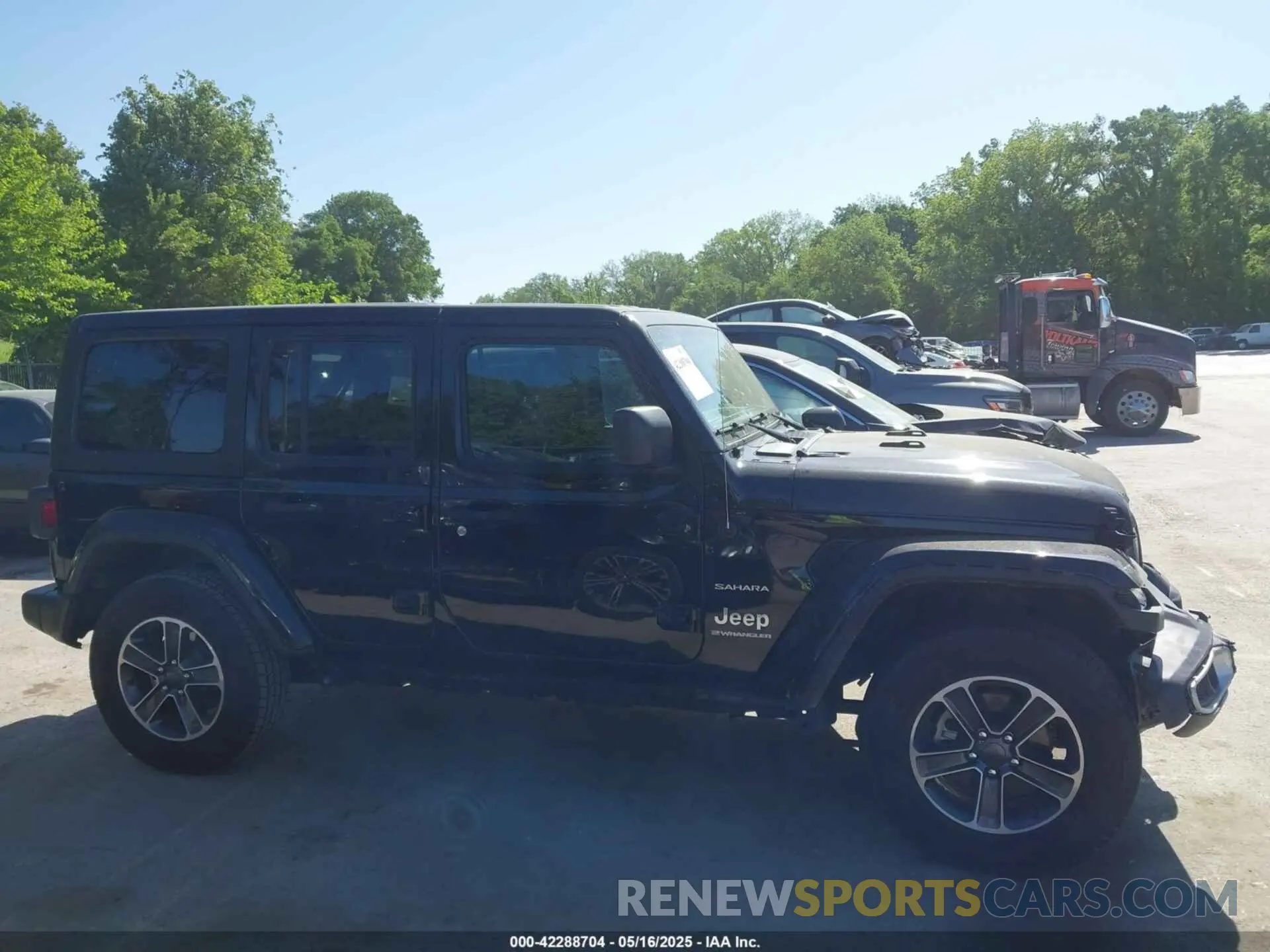 13 Фотография поврежденного автомобиля 1C4HJXEN5PW702268 JEEP WRANGLER 2023