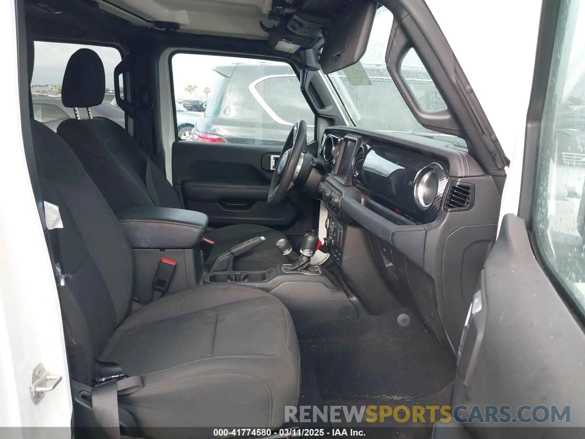 5 Photograph of a damaged car 1C4HJXEN7PW701607 JEEP WRANGLER 2023