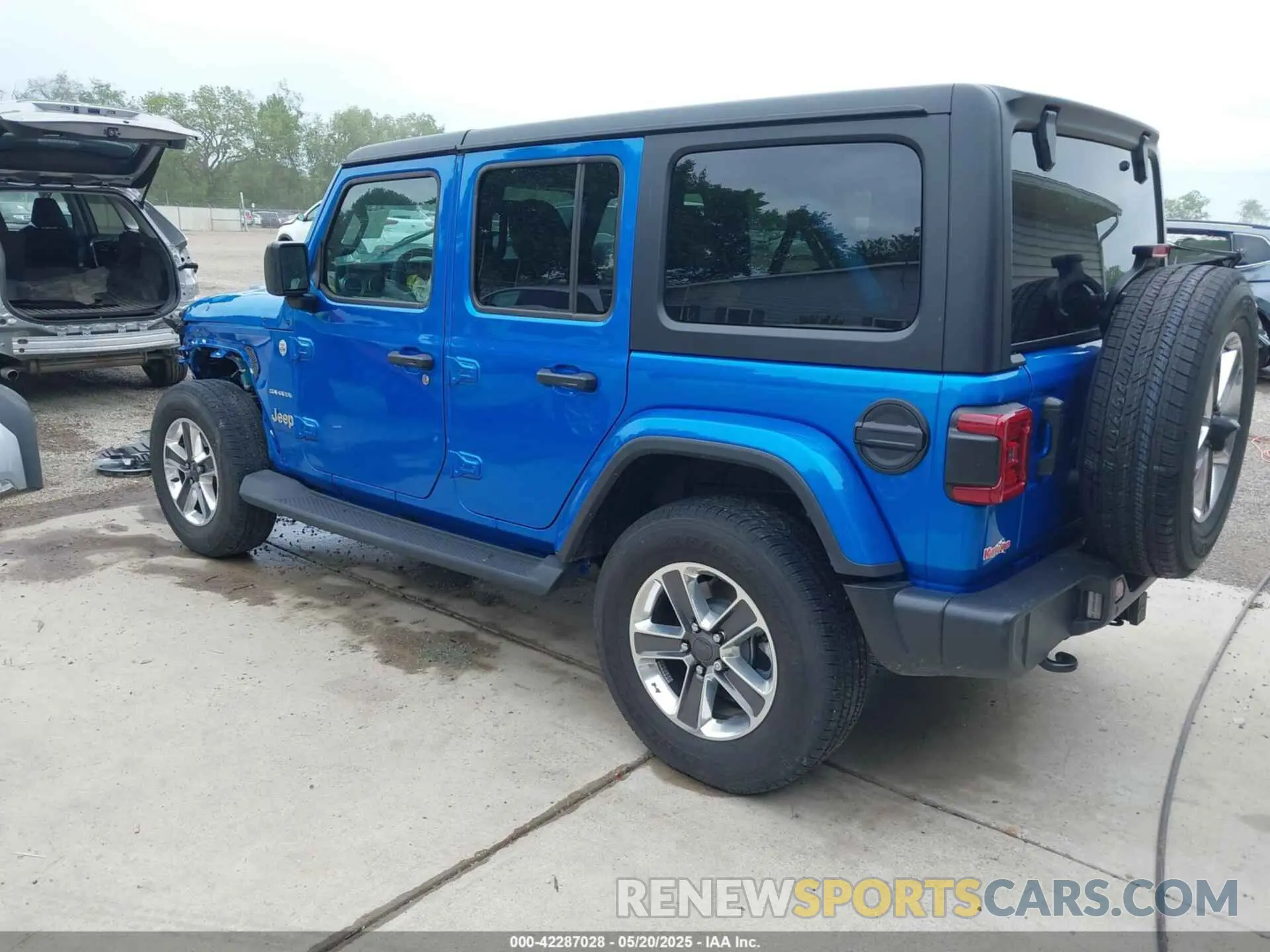3 Фотография поврежденного автомобиля 1C4HJXEN9PW508133 JEEP WRANGLER 2023