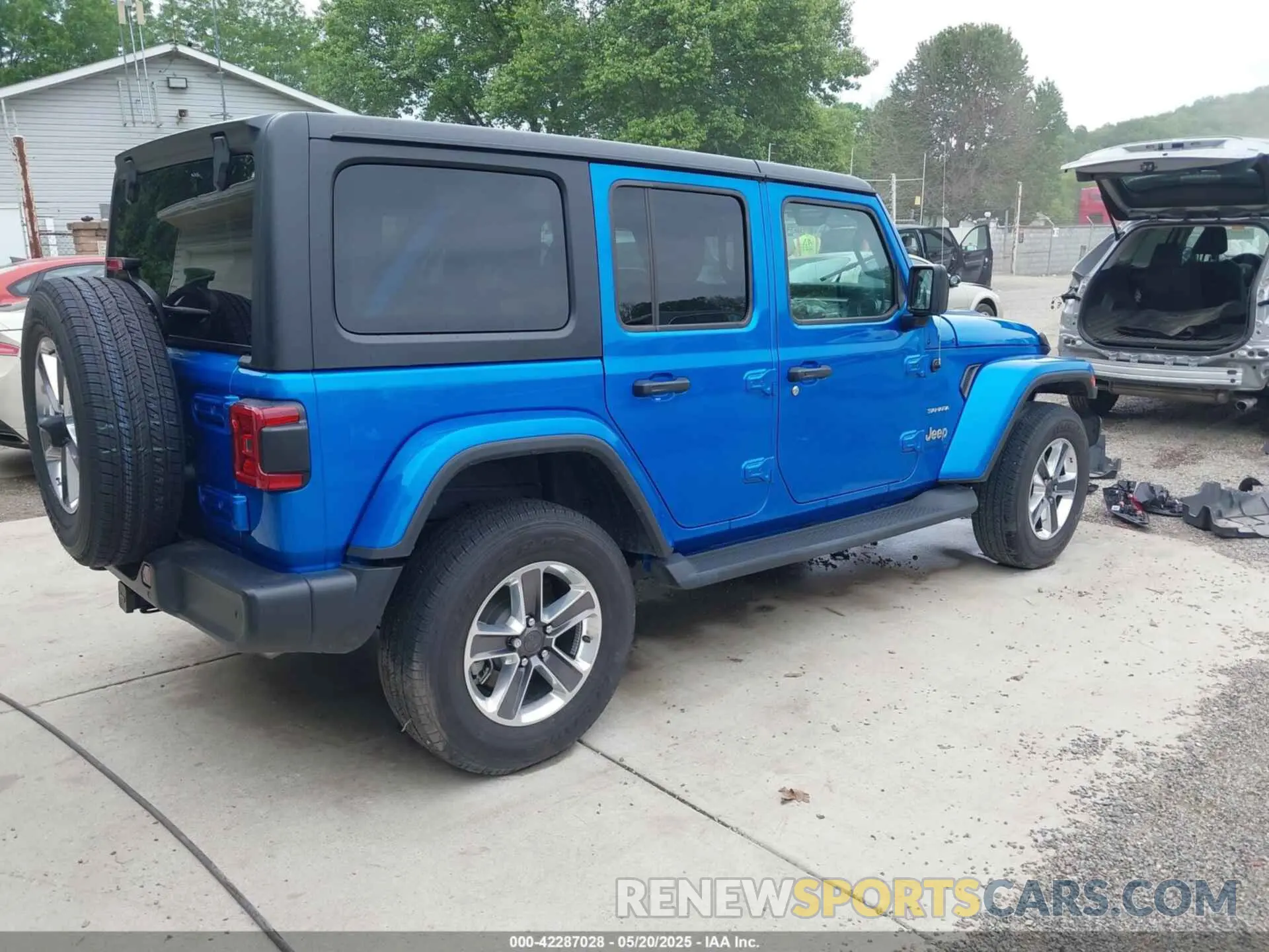 4 Фотография поврежденного автомобиля 1C4HJXEN9PW508133 JEEP WRANGLER 2023