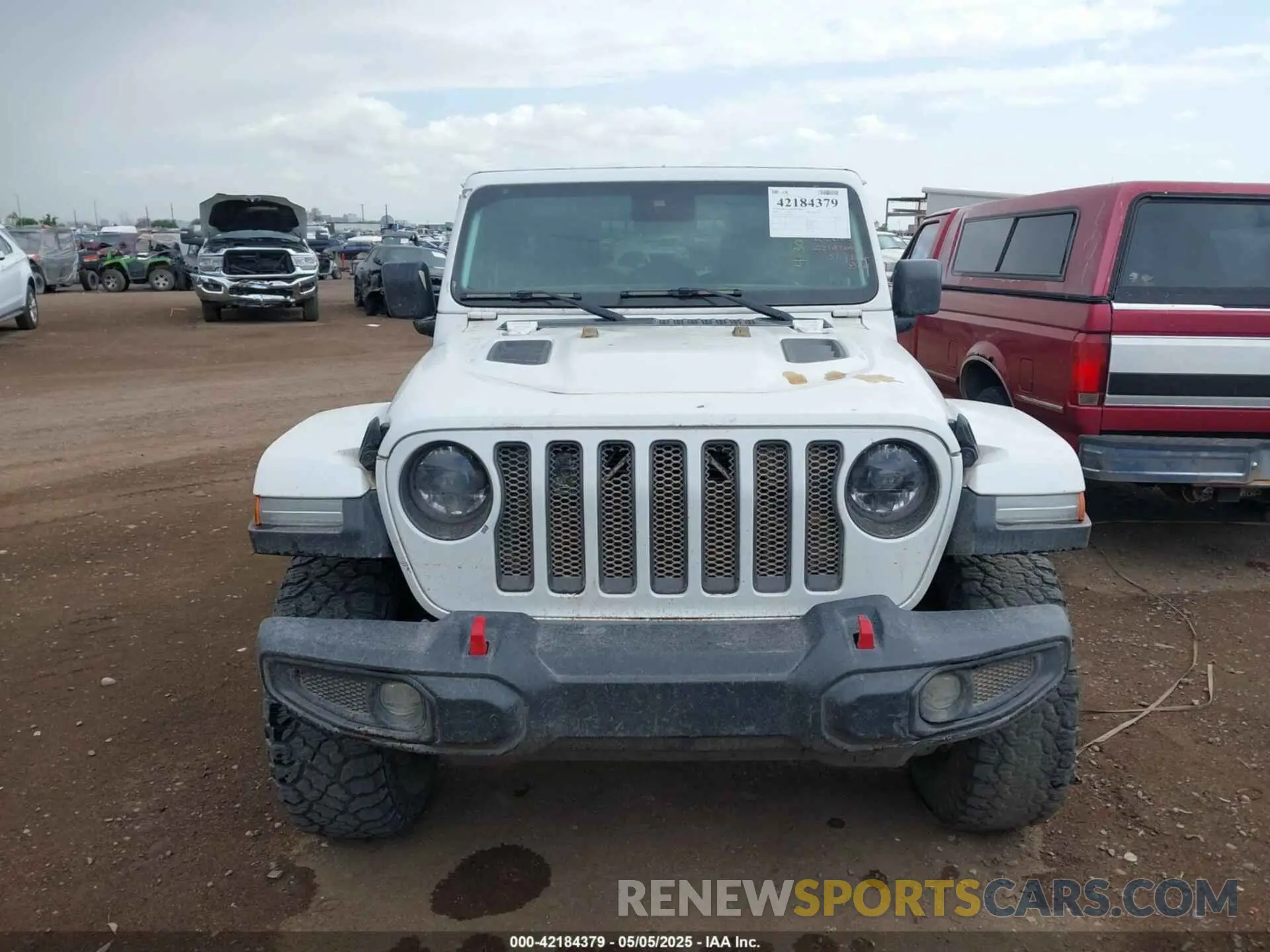 11 Photograph of a damaged car 1C4HJXFG3PW500254 JEEP WRANGLER 2023