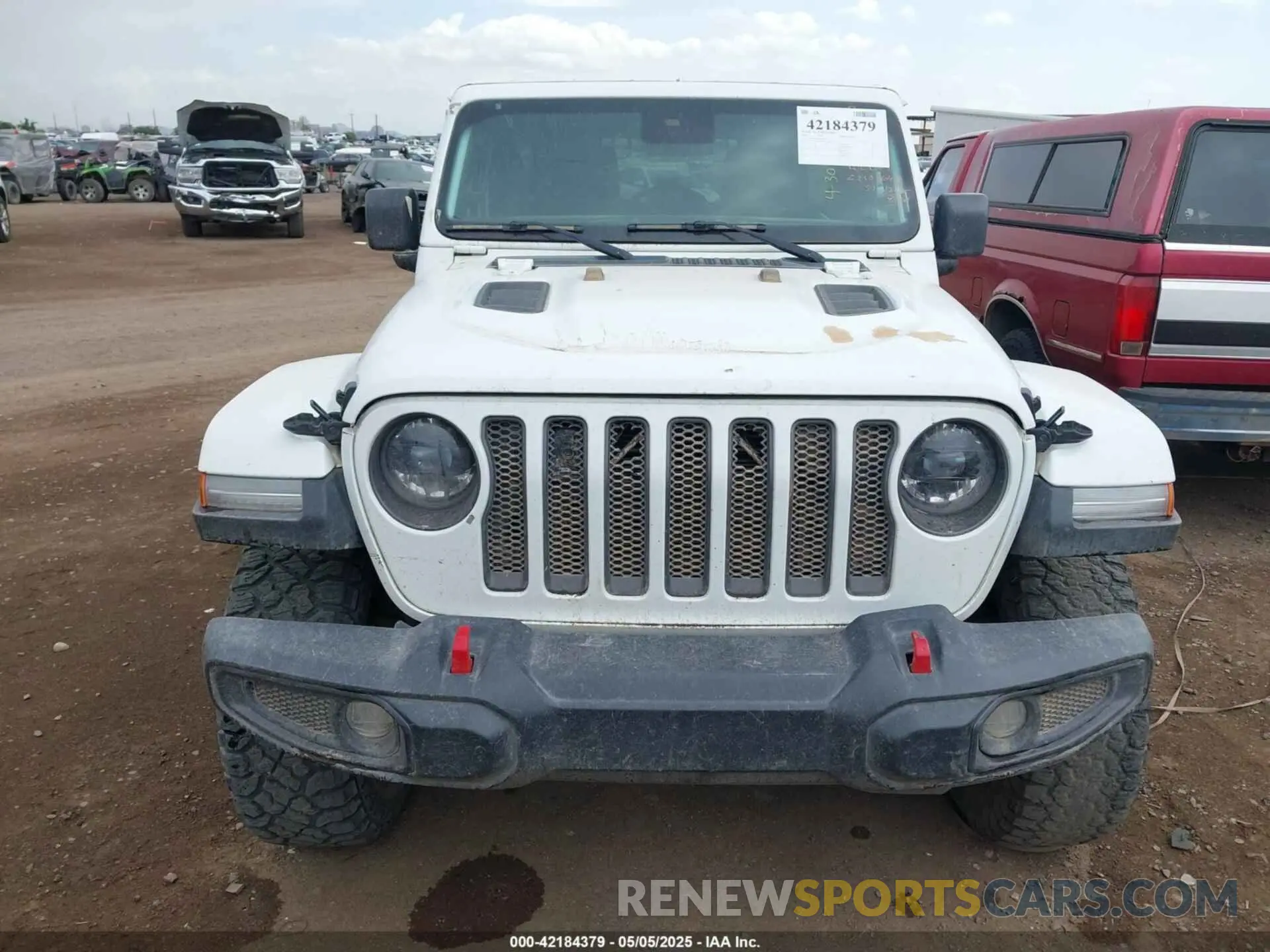6 Photograph of a damaged car 1C4HJXFG3PW500254 JEEP WRANGLER 2023