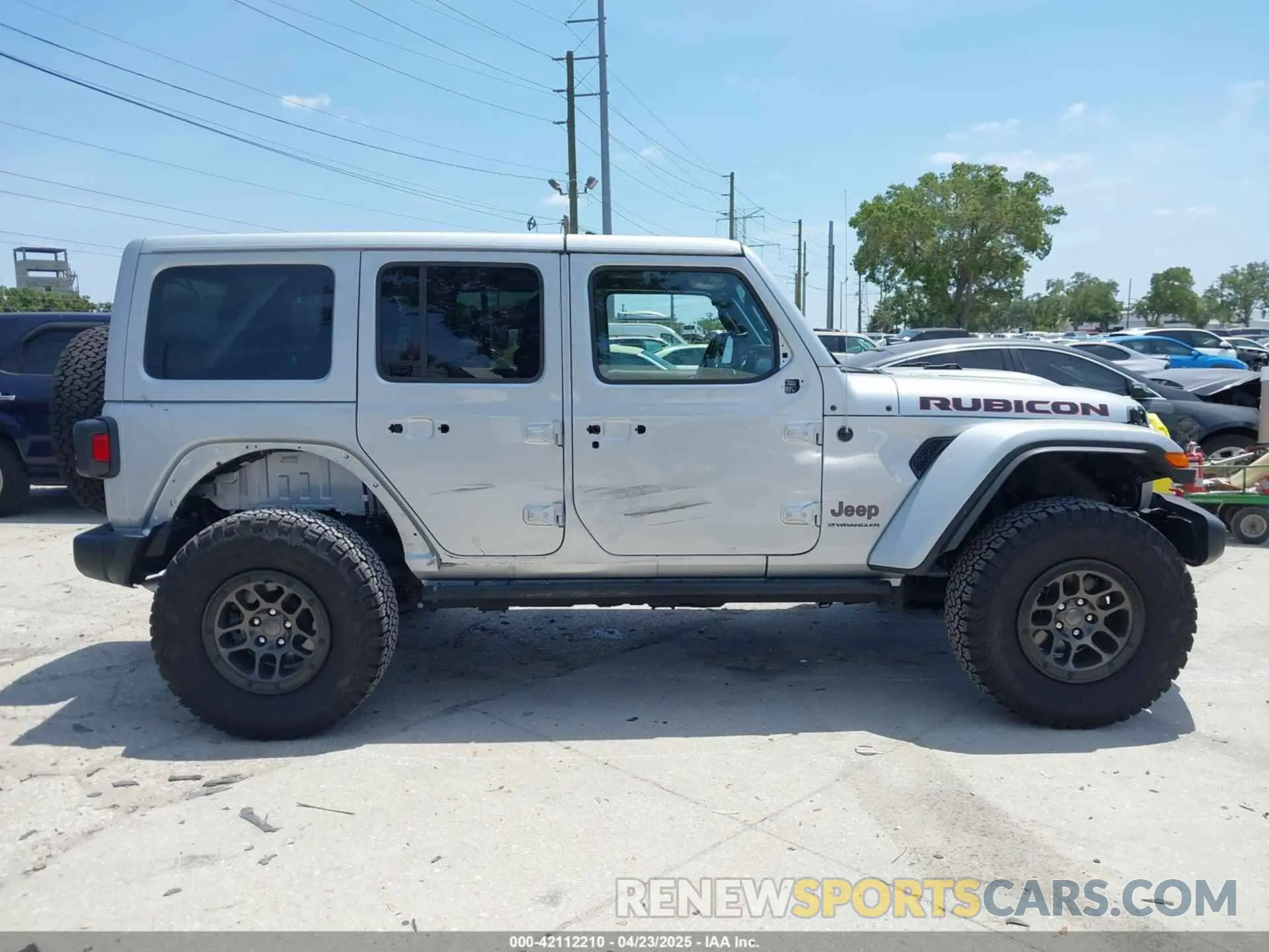 14 Photograph of a damaged car 1C4JJXFG0PW522651 JEEP WRANGLER 2023