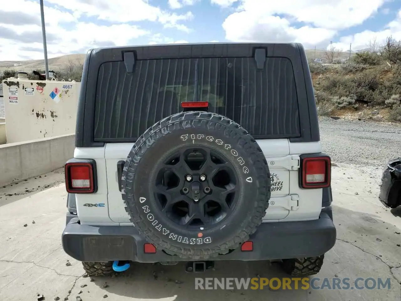 6 Photograph of a damaged car 1C4JJXN63PW642727 JEEP WRANGLER 2023