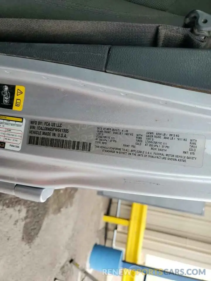 12 Фотография поврежденного автомобиля 1C4JJXN65PW641305 JEEP WRANGLER 2023