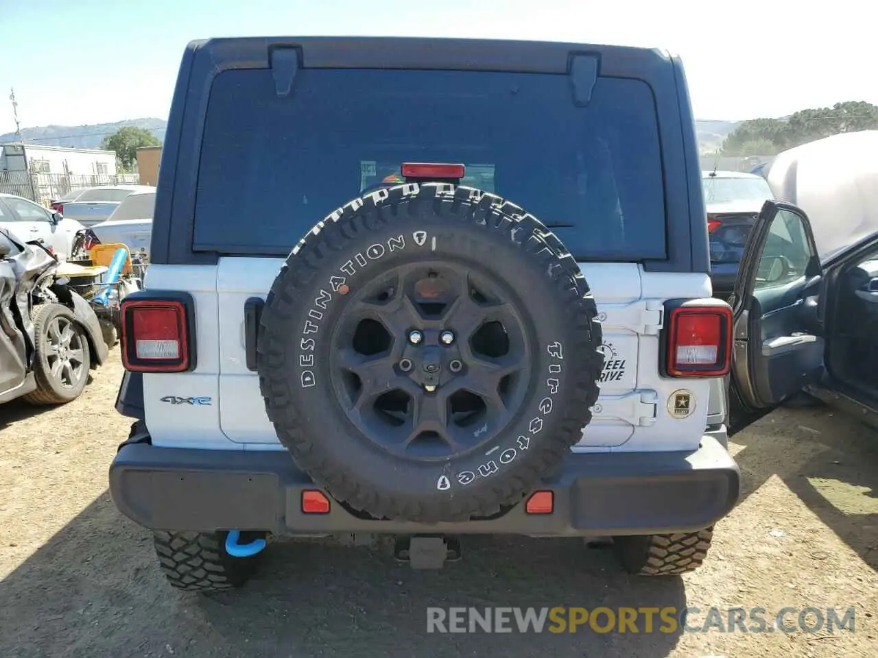 6 Photograph of a damaged car 1C4JJXN65PW651137 JEEP WRANGLER 2023