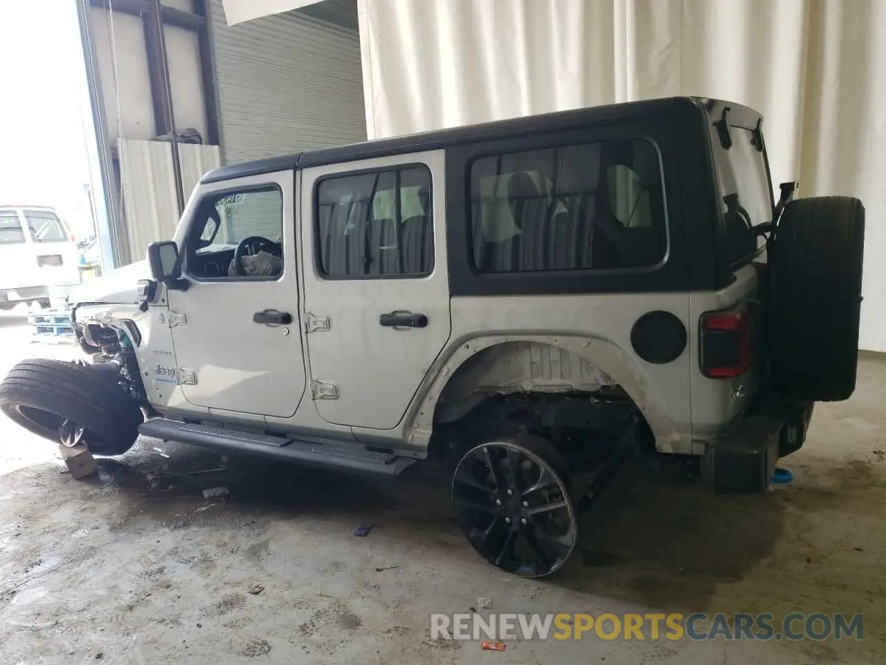 2 Photograph of a damaged car 1C4JJXP65PW661129 JEEP WRANGLER 2023