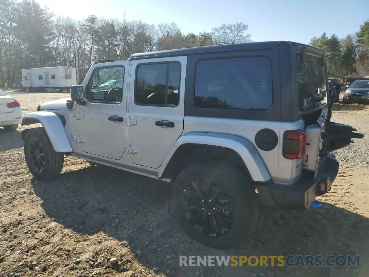 2 Фотография поврежденного автомобиля 1C4JJXP66PW703050 JEEP WRANGLER 2023