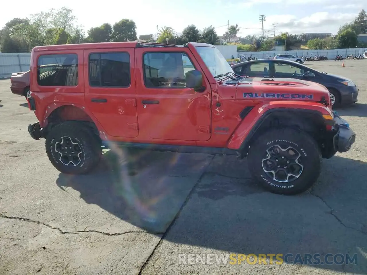 4 Photograph of a damaged car 1C4JJXR60PW626138 JEEP WRANGLER 2023