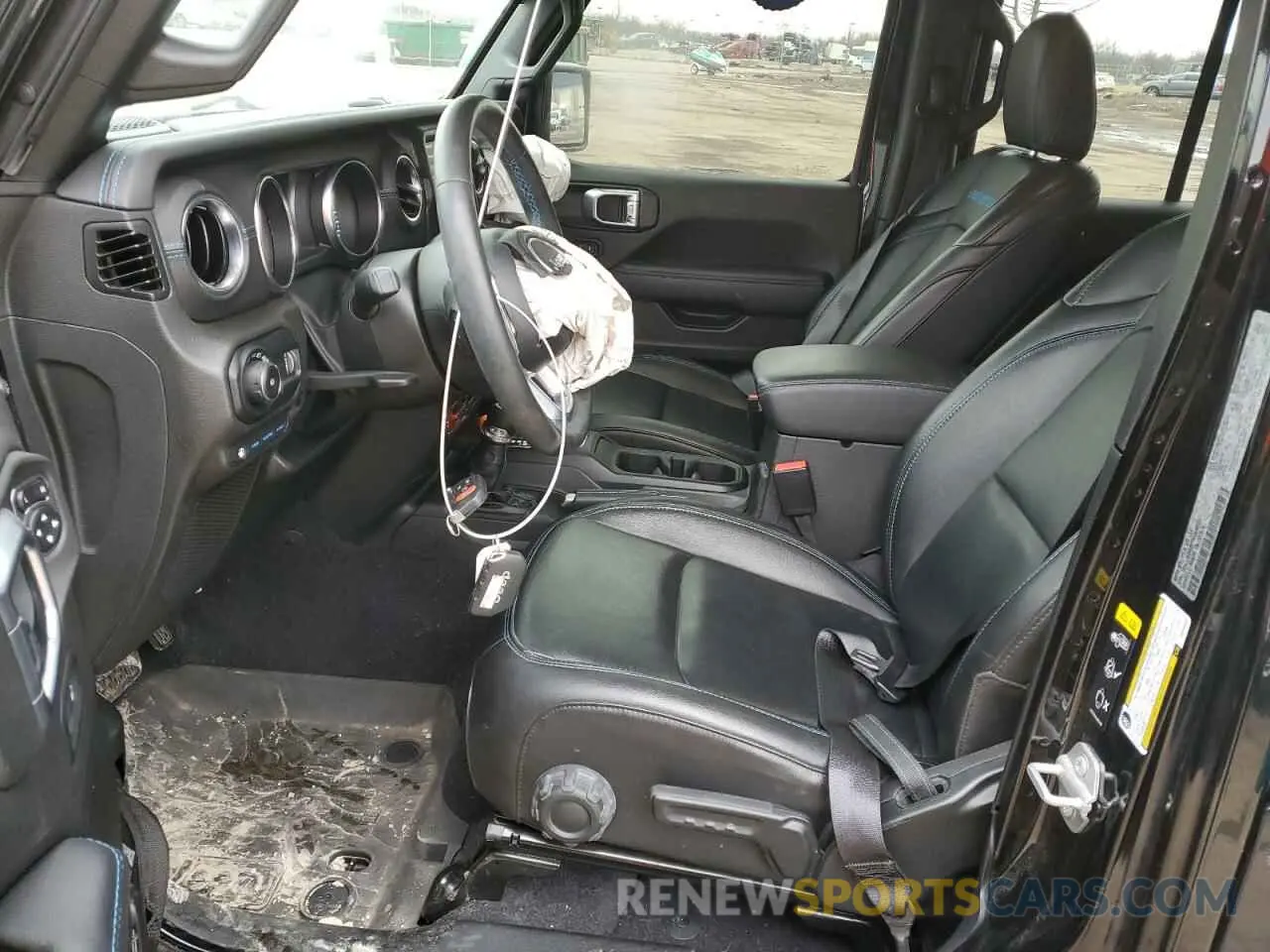 7 Photograph of a damaged car 1C4JJXR63PW566503 JEEP WRANGLER 2023