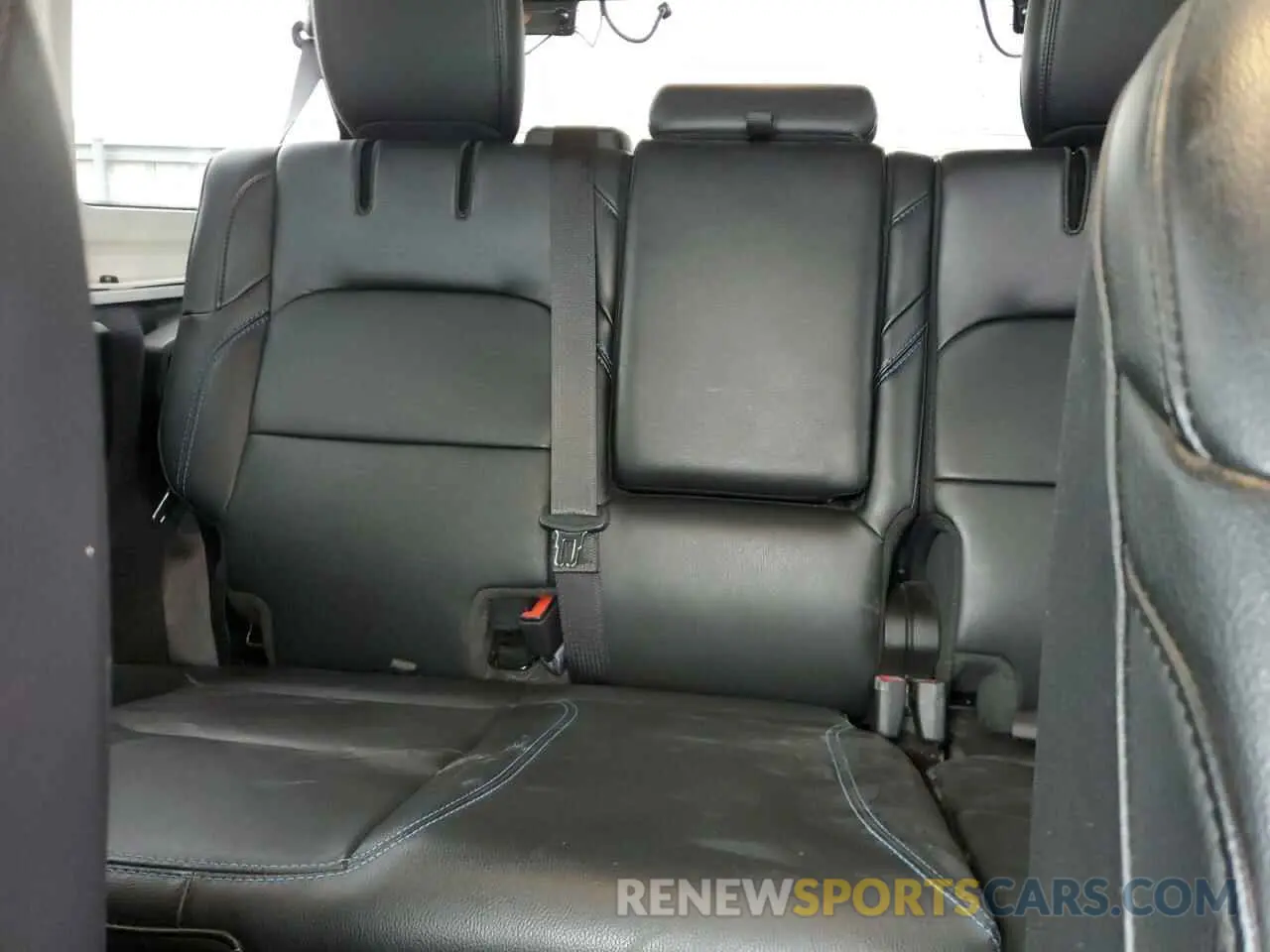 10 Фотография поврежденного автомобиля 1C4JJXR64PW542064 JEEP WRANGLER 2023