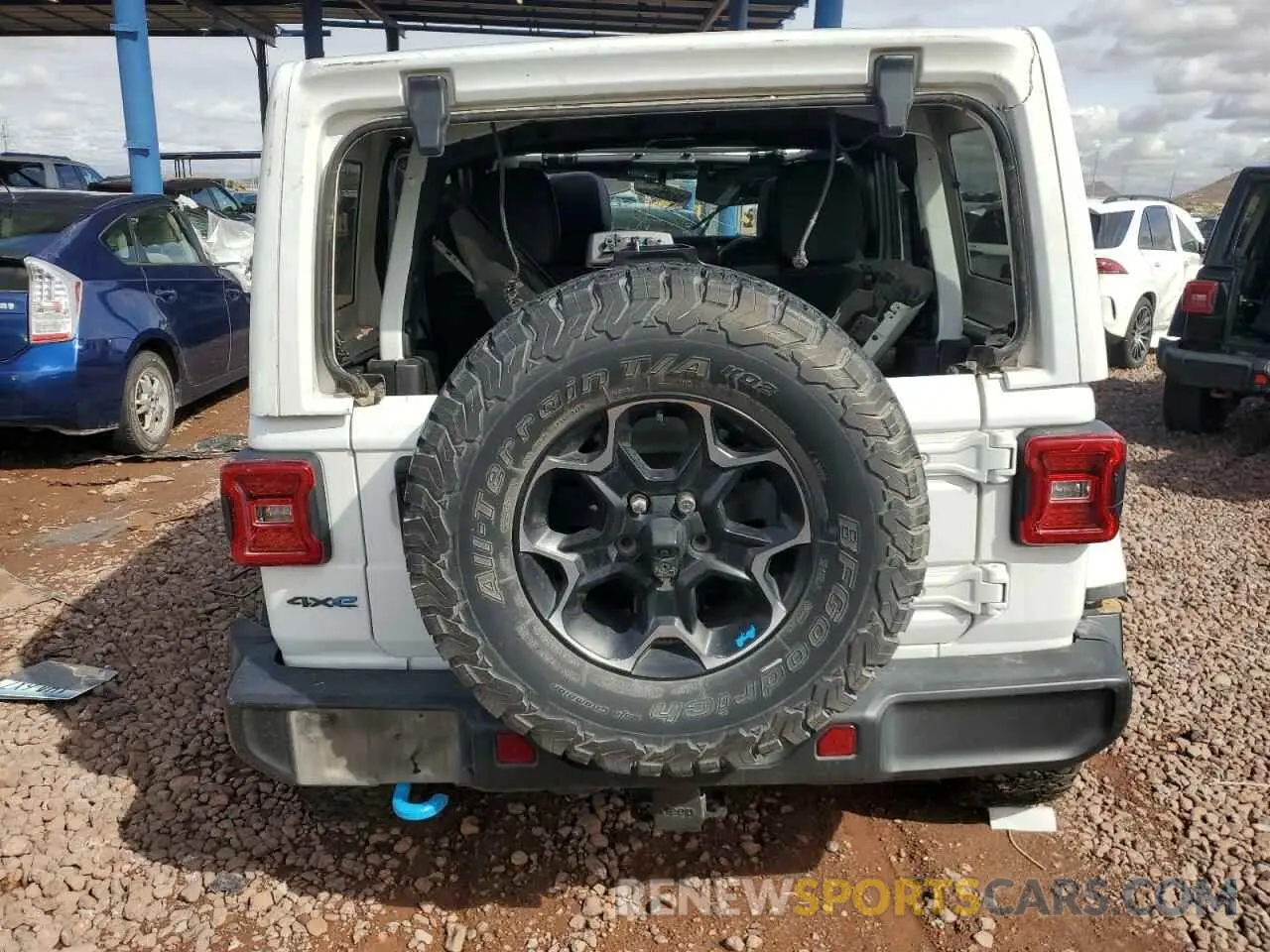 6 Photograph of a damaged car 1C4JJXR67PW516493 JEEP WRANGLER 2023