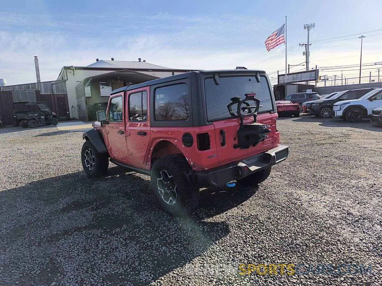 2 Фотография поврежденного автомобиля 1C4JJXR69PW695846 JEEP WRANGLER 2023