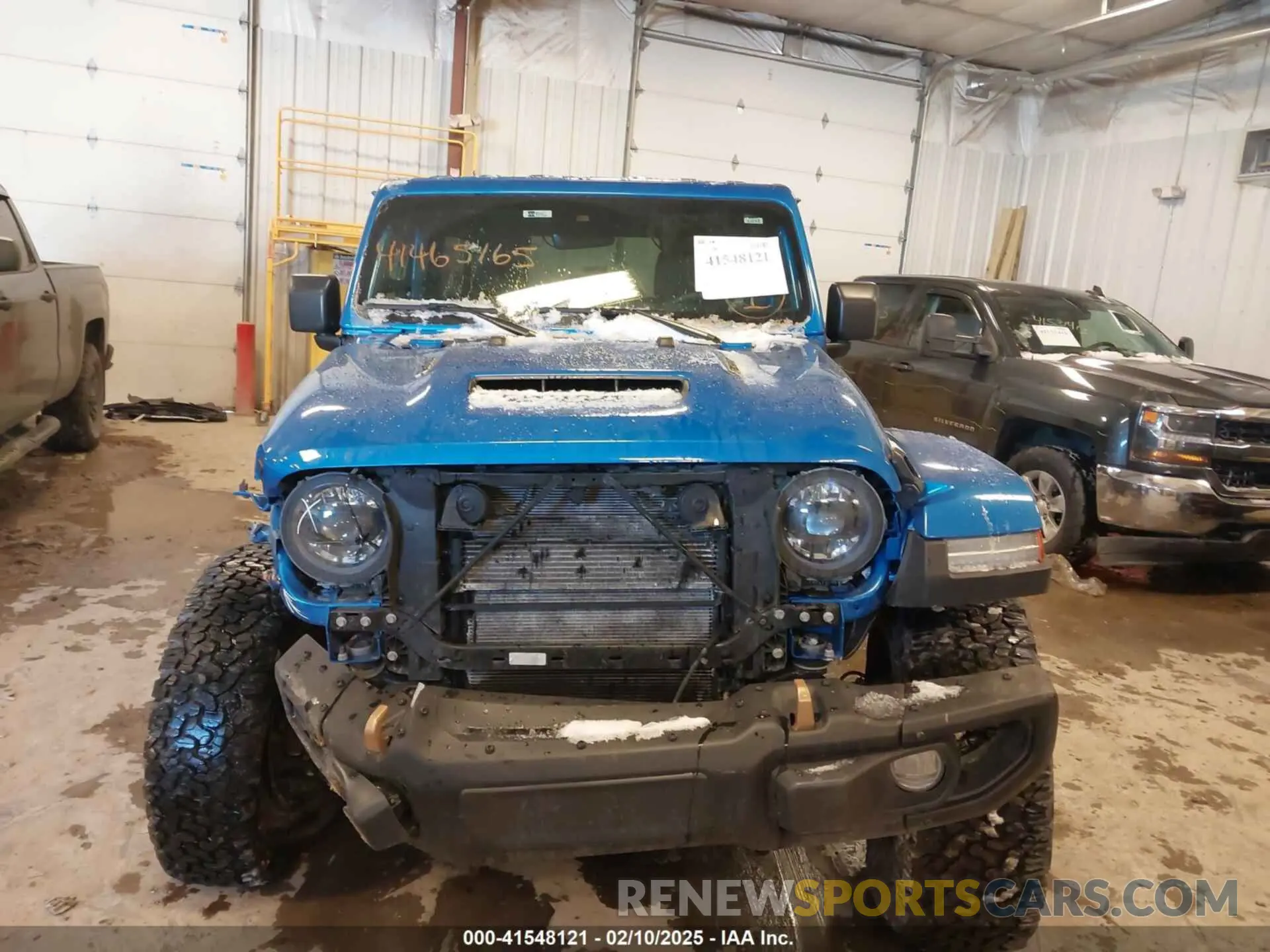 12 Photograph of a damaged car 1C4JJXSJ1PW566059 JEEP WRANGLER 2023