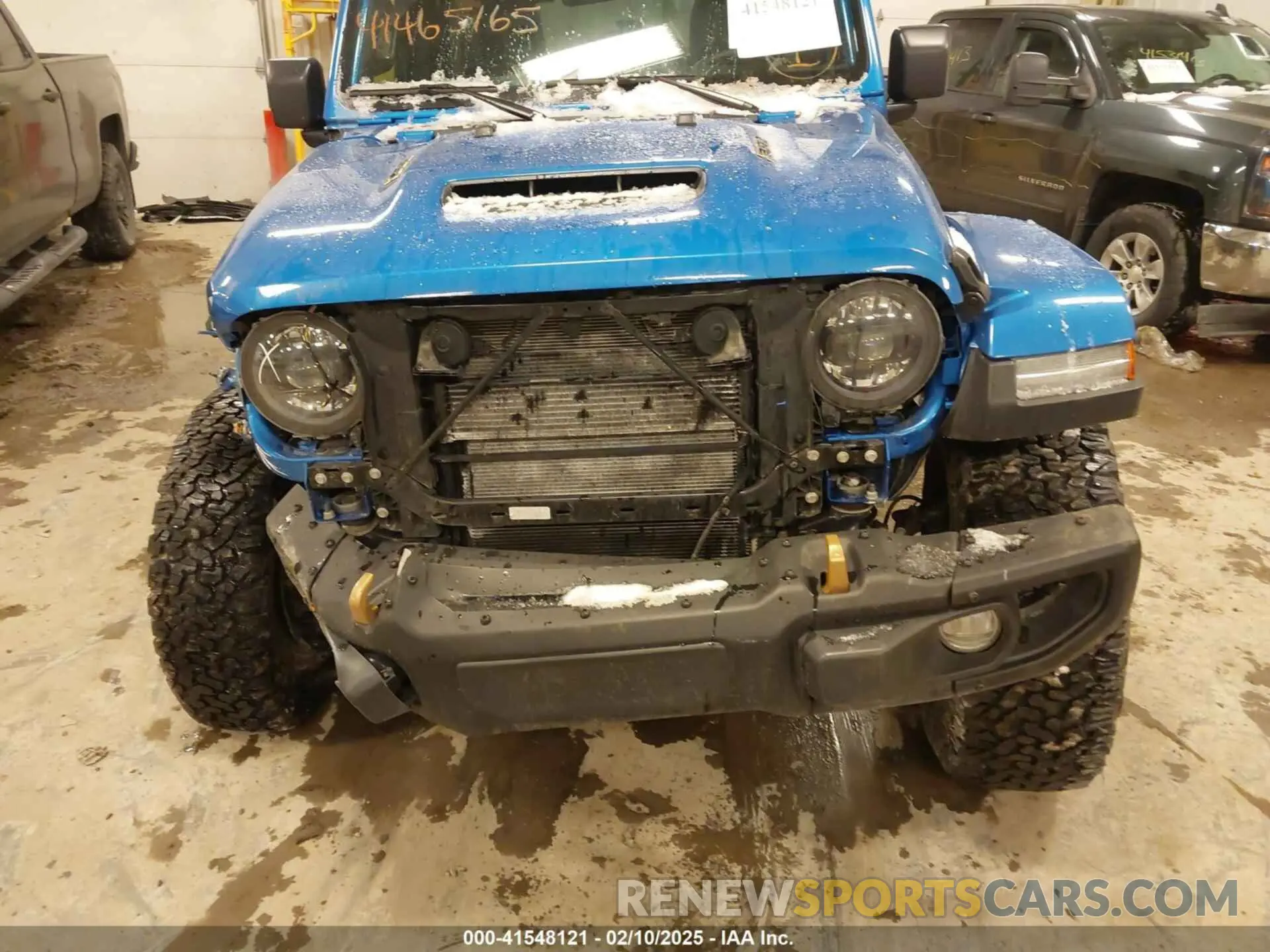 6 Photograph of a damaged car 1C4JJXSJ1PW566059 JEEP WRANGLER 2023