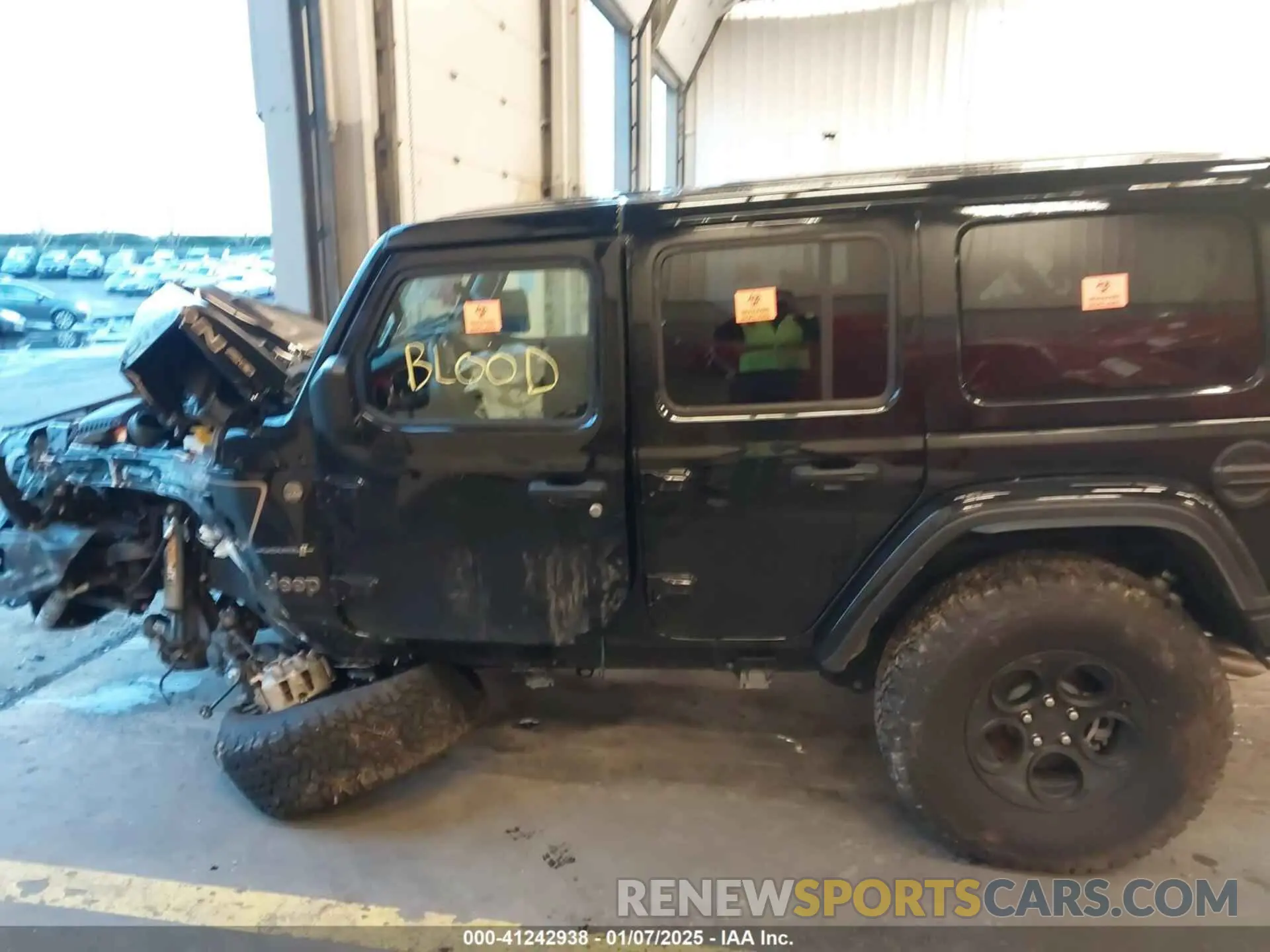 15 Photograph of a damaged car 1C4JJXSJXPW691562 JEEP WRANGLER 2023