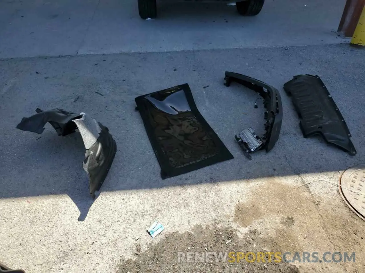 13 Photograph of a damaged car 1C4PJXAGXRW331744 JEEP WRANGLER 2024