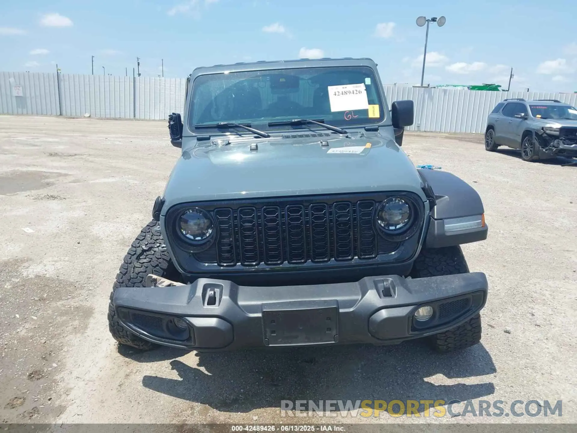 11 Photograph of a damaged car 1C4PJXDG0RW238162 JEEP WRANGLER 2024