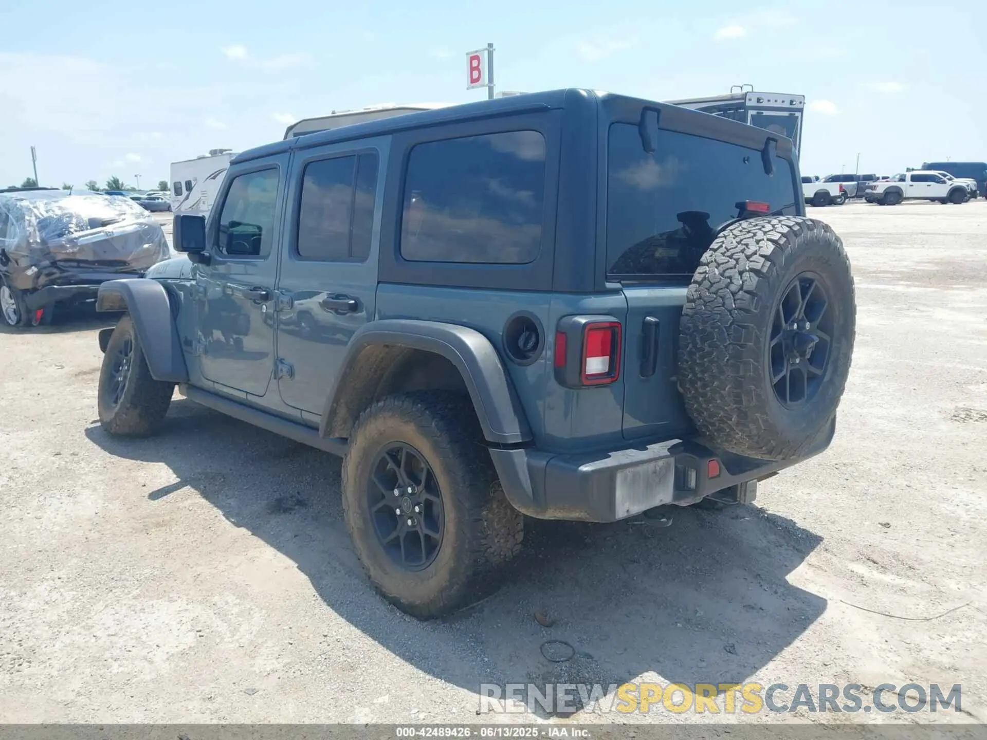 3 Photograph of a damaged car 1C4PJXDG0RW238162 JEEP WRANGLER 2024