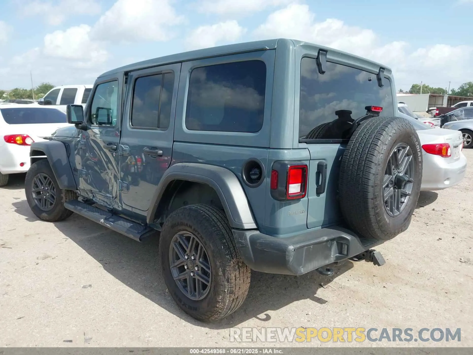 3 Фотография поврежденного автомобиля 1C4PJXDG4RW281922 JEEP WRANGLER 2024