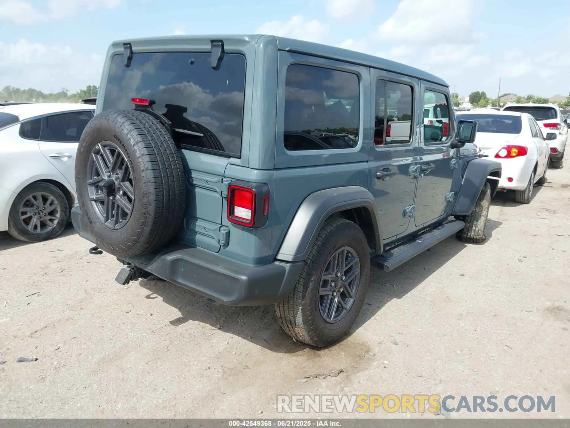 4 Фотография поврежденного автомобиля 1C4PJXDG4RW281922 JEEP WRANGLER 2024