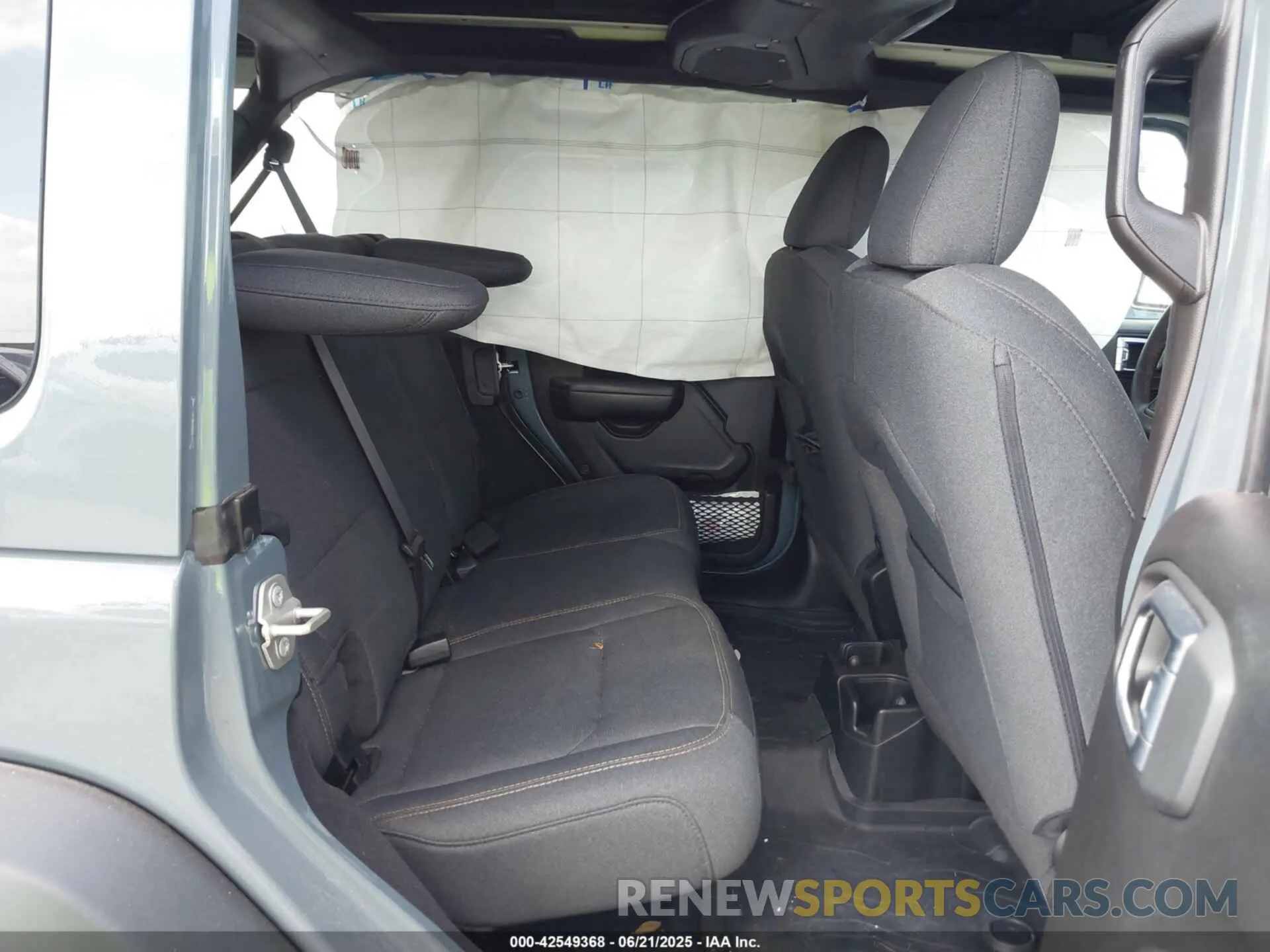 8 Фотография поврежденного автомобиля 1C4PJXDG4RW281922 JEEP WRANGLER 2024