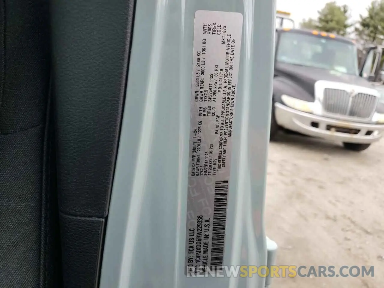 14 Photograph of a damaged car 1C4PJXDG6RW229336 JEEP WRANGLER 2024