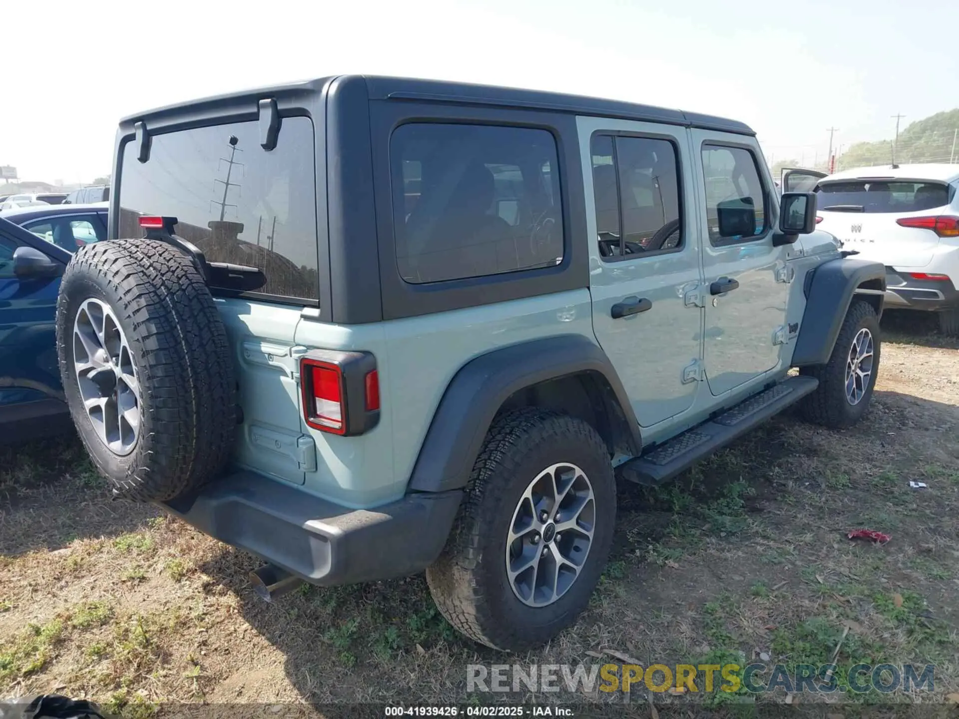 4 Photograph of a damaged car 1C4PJXDG6RW287656 JEEP WRANGLER 2024