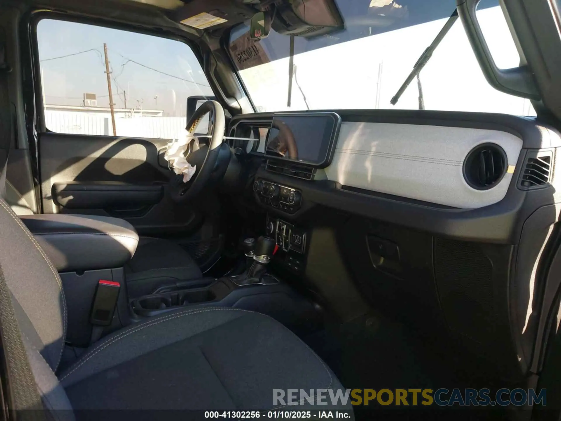 5 Photograph of a damaged car 1C4PJXDN0RW123771 JEEP WRANGLER 2024