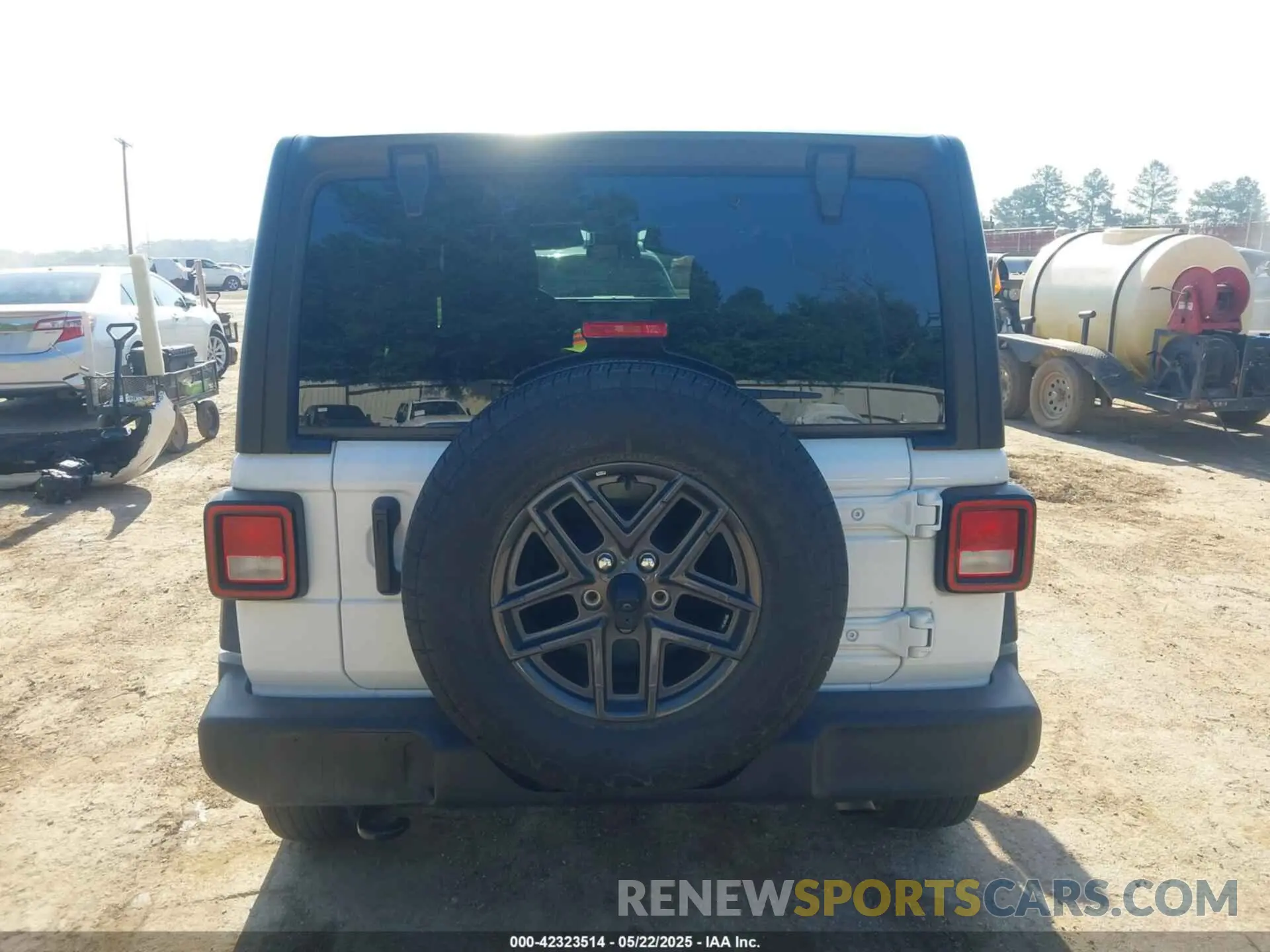 16 Фотография поврежденного автомобиля 1C4PJXDN2RW276247 JEEP WRANGLER 2024