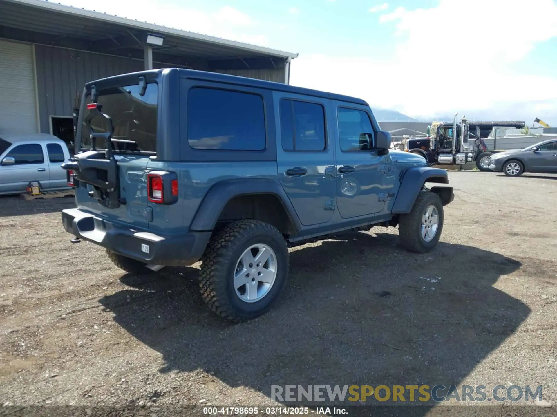 4 Photograph of a damaged car 1C4PJXDN3RW352266 JEEP WRANGLER 2024