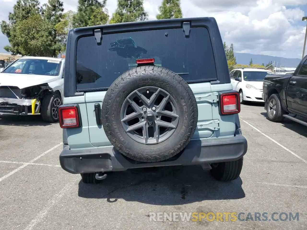 6 Photograph of a damaged car 1C4PJXDN4RW107105 JEEP WRANGLER 2024