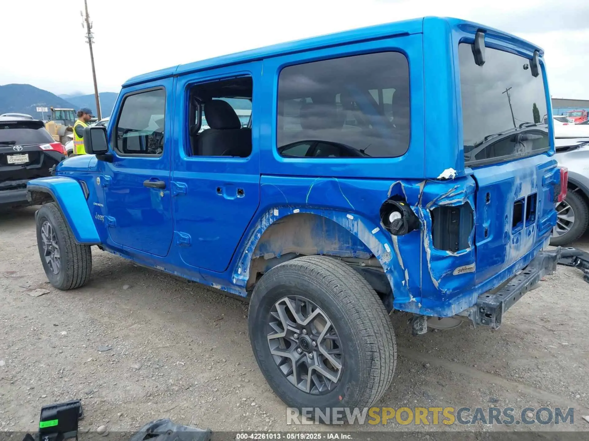 3 Photograph of a damaged car 1C4PJXEG0RW344058 JEEP WRANGLER 2024