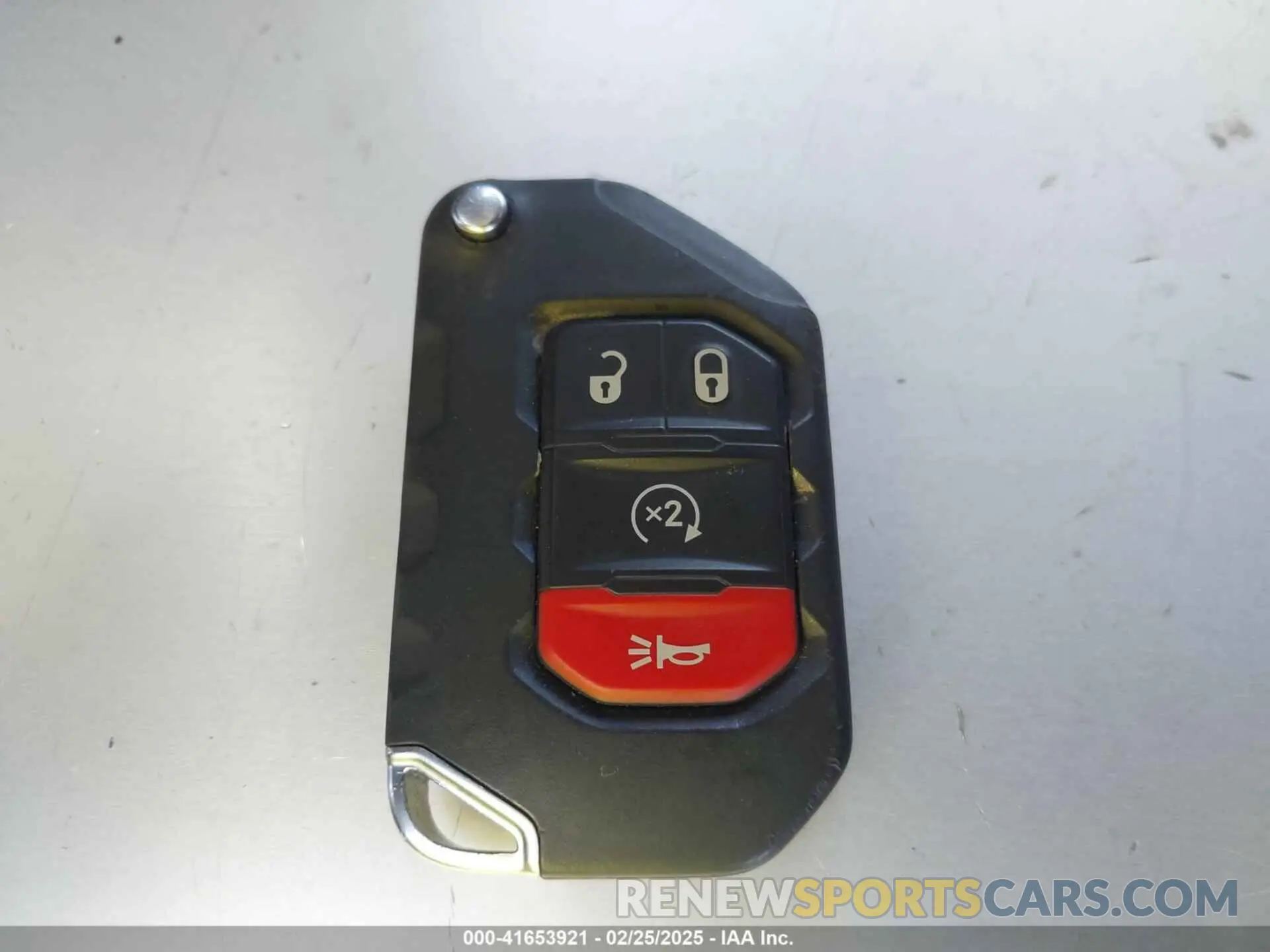 11 Фотография поврежденного автомобиля 1C4PJXEN9RW111214 JEEP WRANGLER 2024