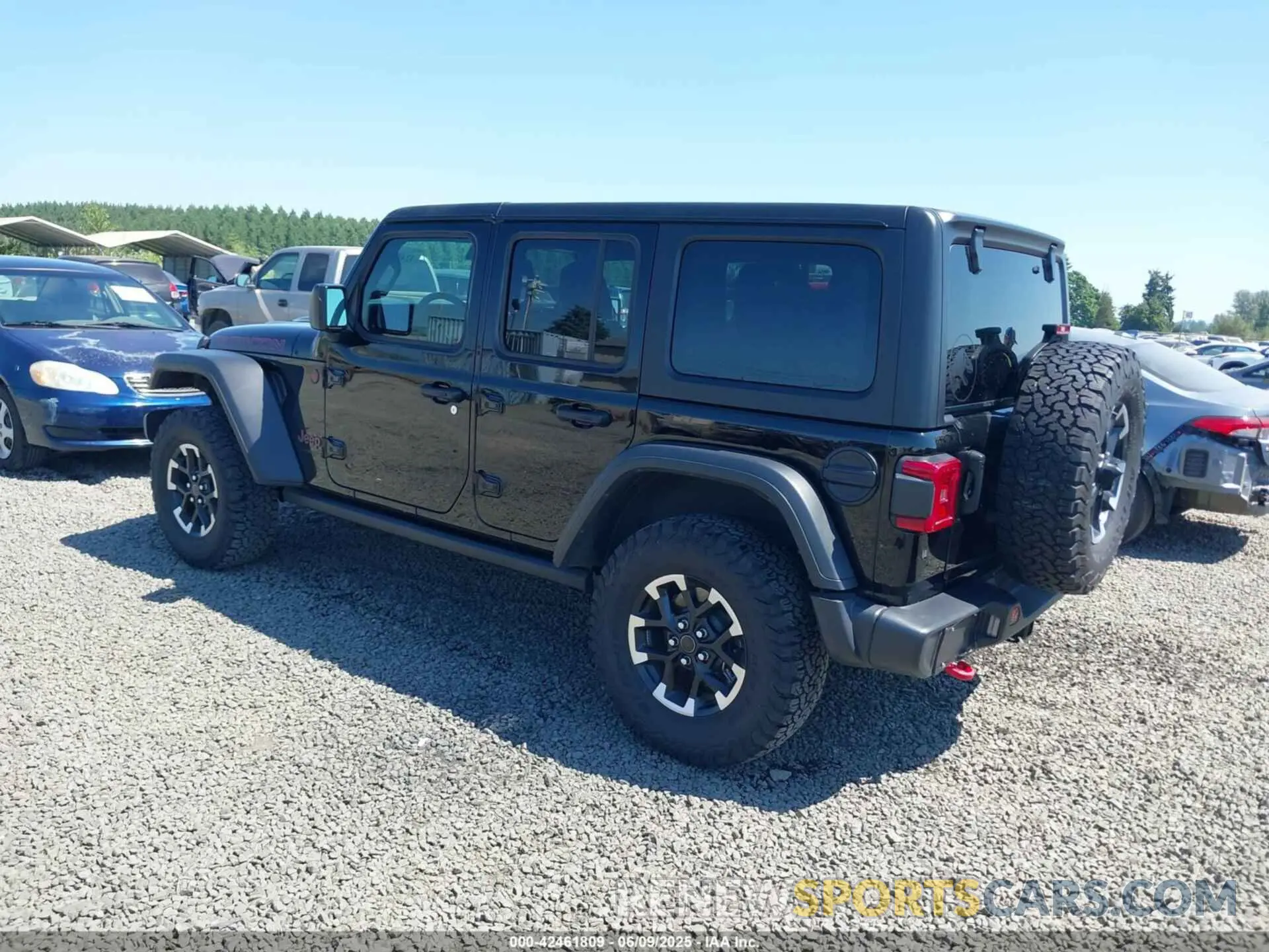 3 Photograph of a damaged car 1C4PJXFG0RW321491 JEEP WRANGLER 2024