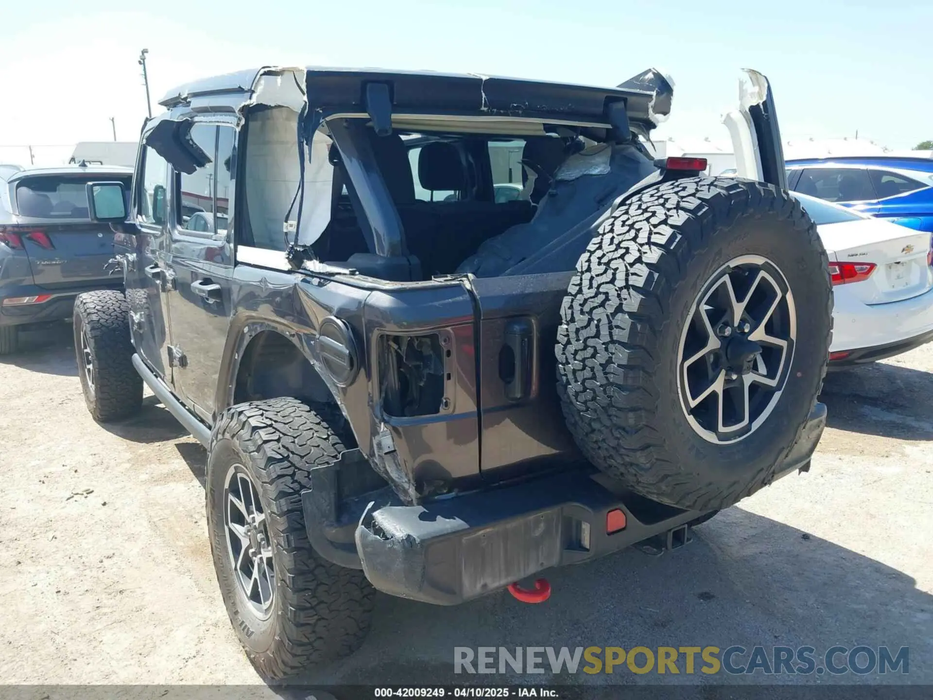 3 Photograph of a damaged car 1C4PJXFG5RW259926 JEEP WRANGLER 2024