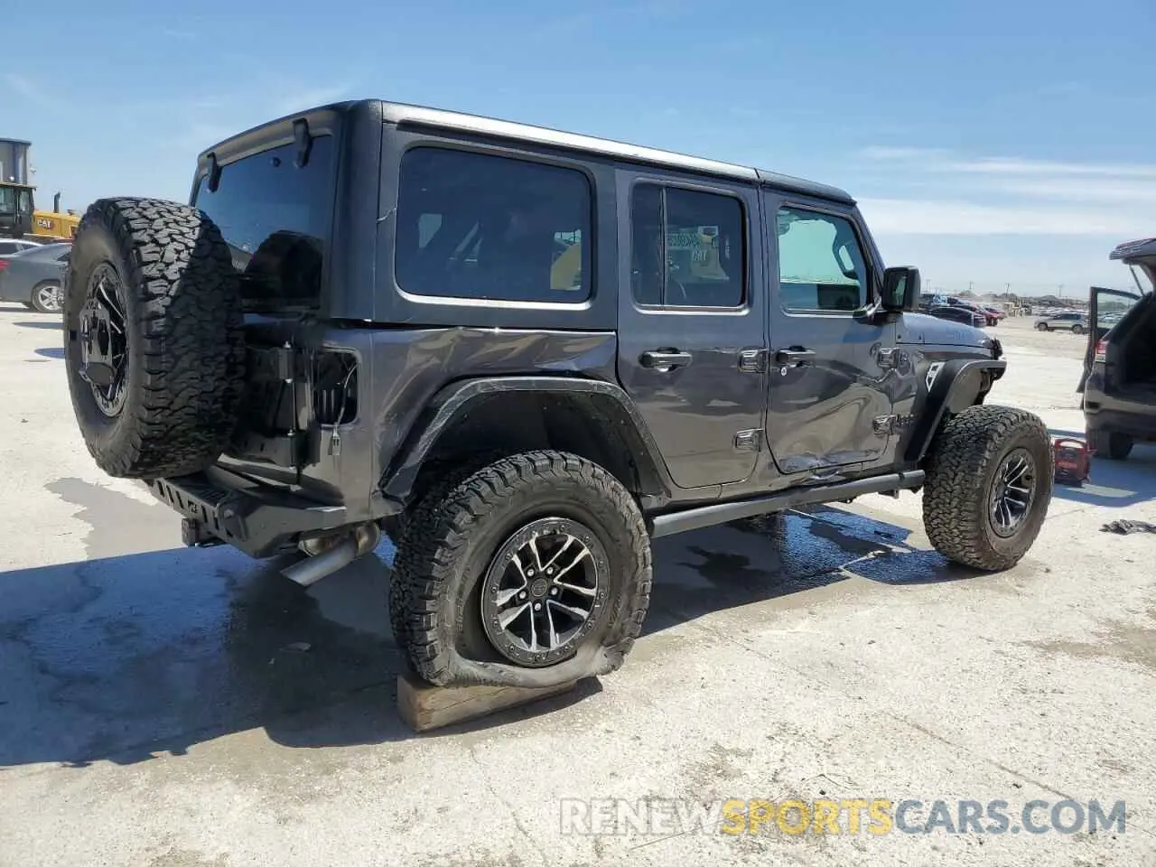 3 Photograph of a damaged car 1C4RJXDG9RW286042 JEEP WRANGLER 2024