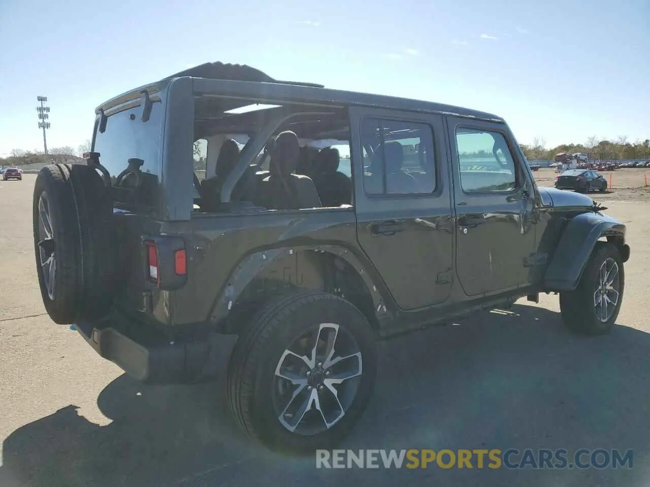 3 Фотография поврежденного автомобиля 1C4RJXN64RW130514 JEEP WRANGLER 2024