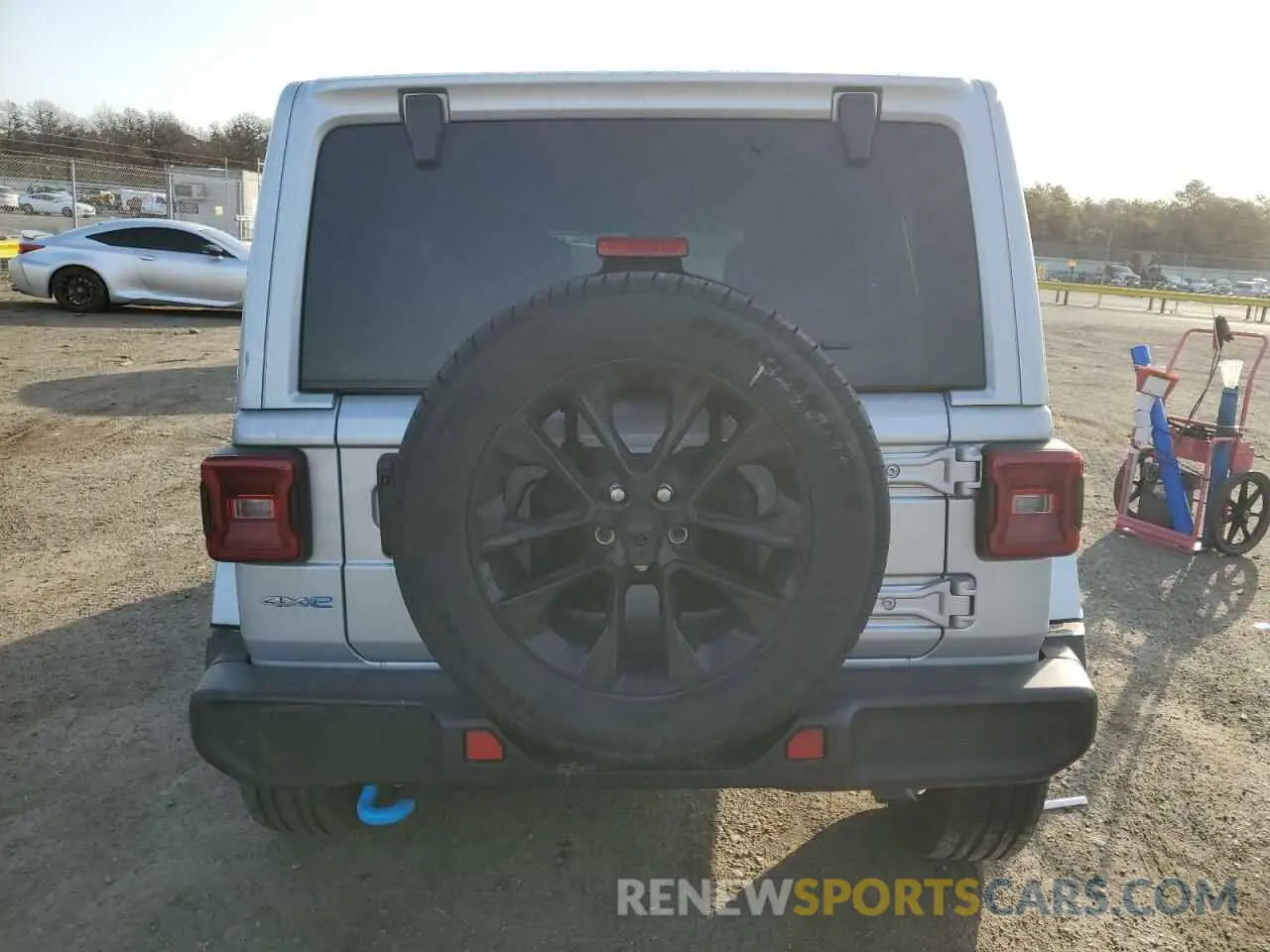 6 Фотография поврежденного автомобиля 1C4RJXP60RW128448 JEEP WRANGLER 2024