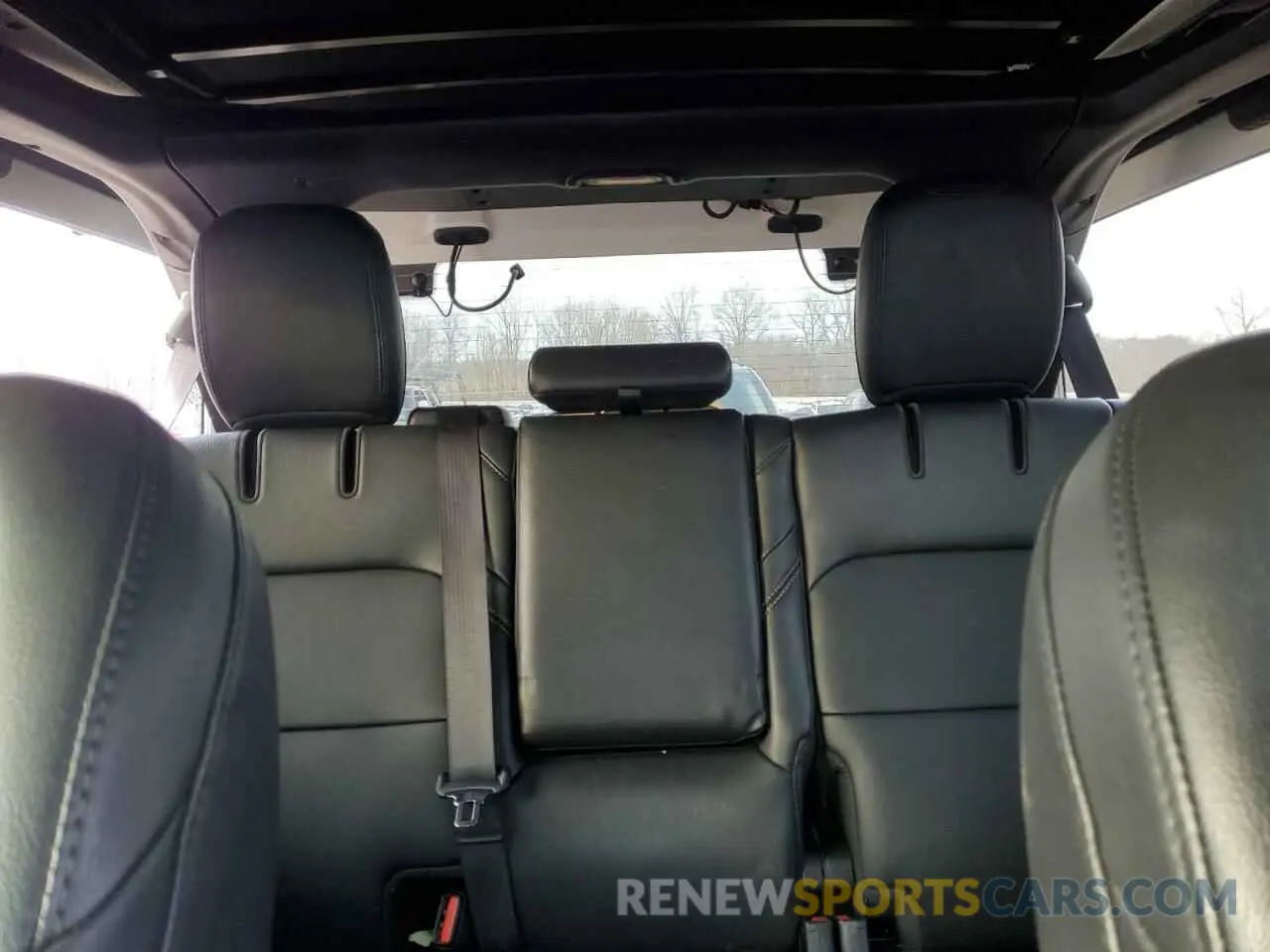 10 Фотография поврежденного автомобиля 1C4RJXP64RW293984 JEEP WRANGLER 2024