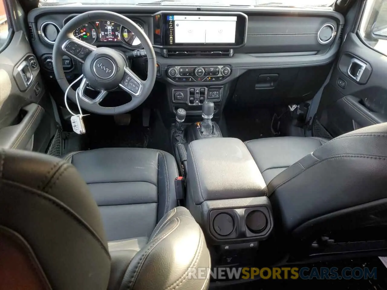 8 Фотография поврежденного автомобиля 1C4RJXP64RW293984 JEEP WRANGLER 2024
