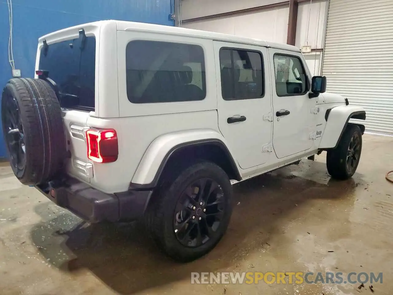 3 Photograph of a damaged car 1C4RJXP65RW331514 JEEP WRANGLER 2024