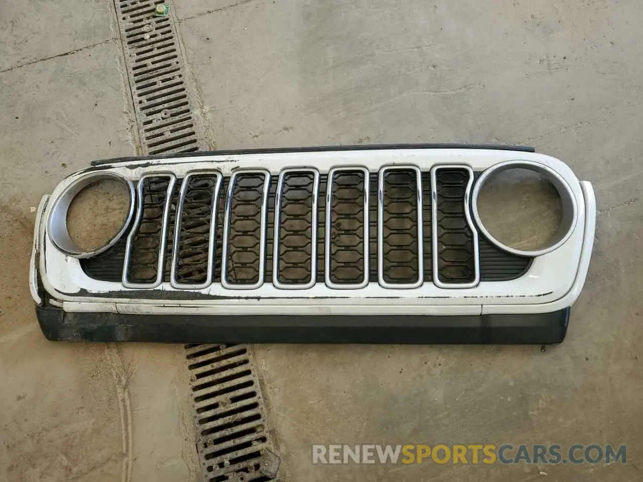 12 Фотография поврежденного автомобиля 1C4RJXP69RW231965 JEEP WRANGLER 2024