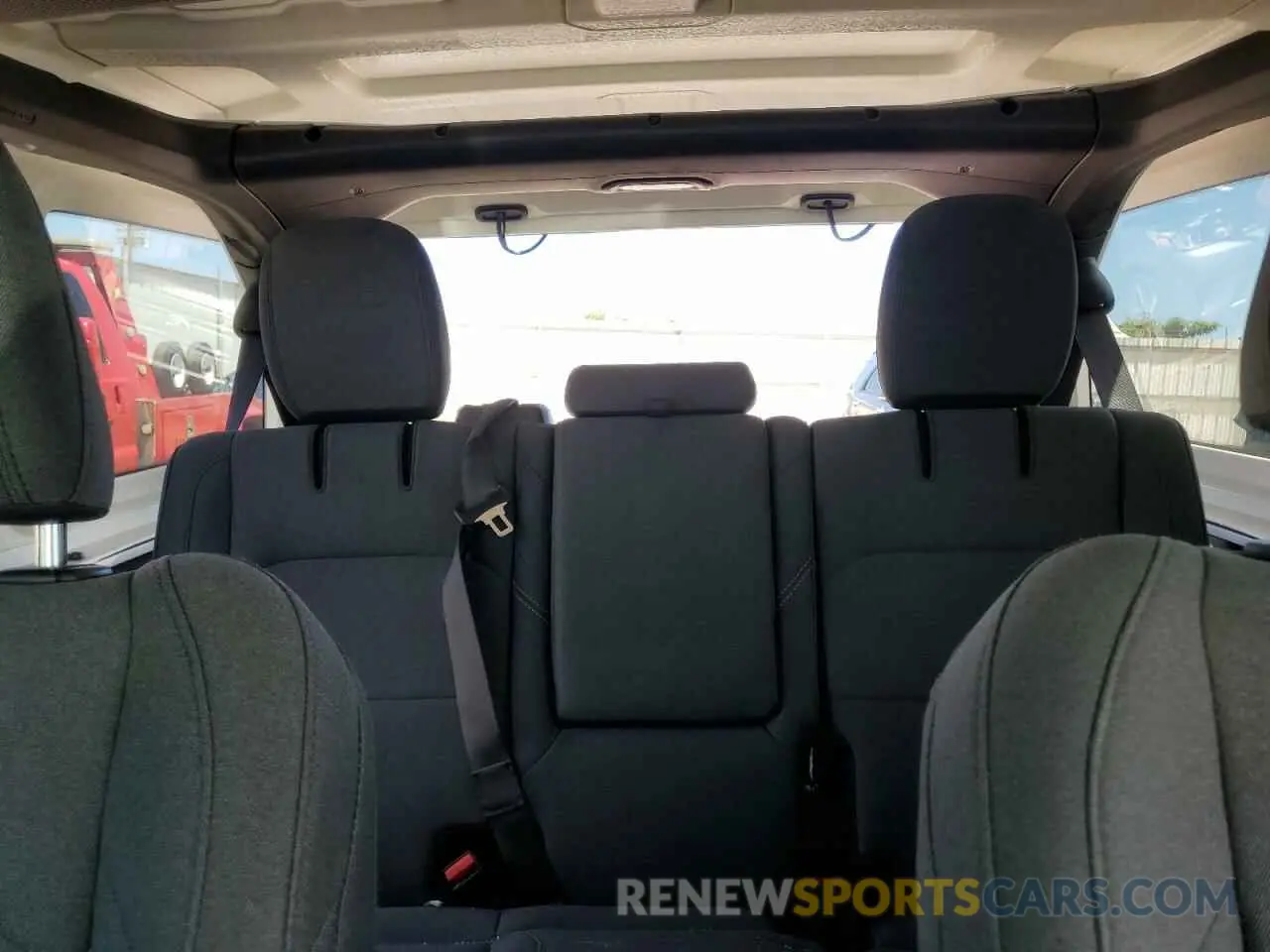 10 Фотография поврежденного автомобиля 1C4RJXP6XRW294430 JEEP WRANGLER 2024