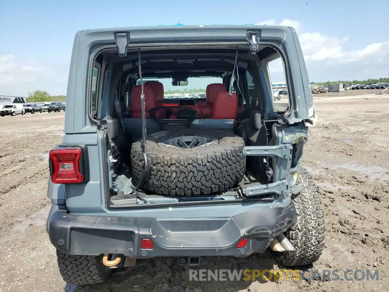 6 Photograph of a damaged car 1C4RJXSJ3RW218804 JEEP WRANGLER 2024