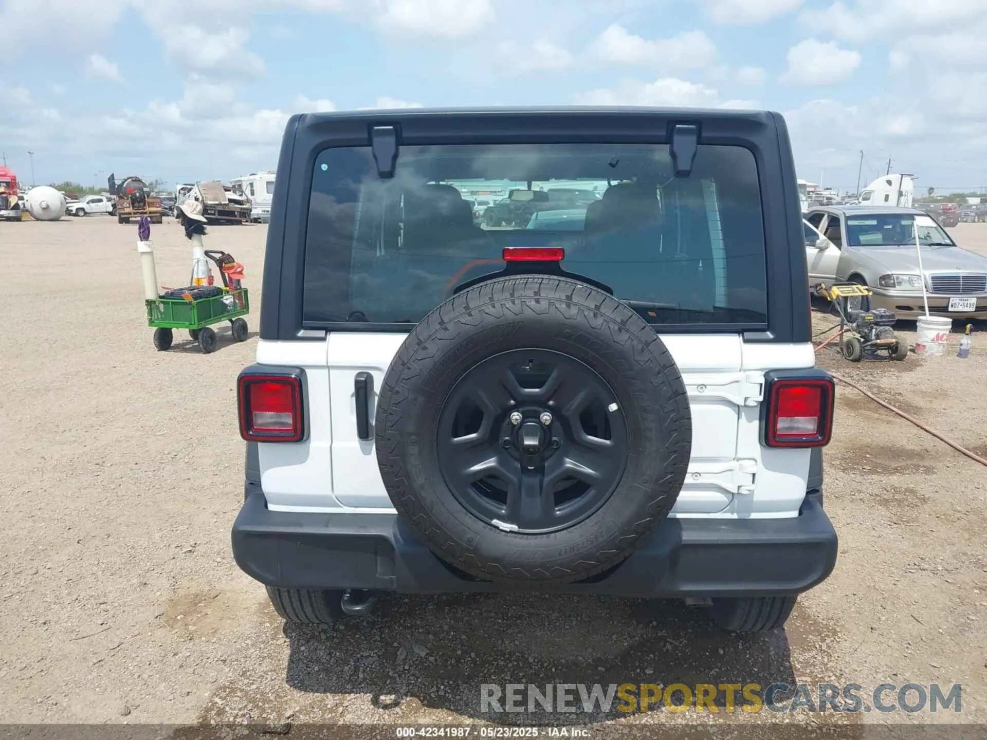 16 Фотография поврежденного автомобиля 1C4PJXDG7SW546578 JEEP WRANGLER 2025