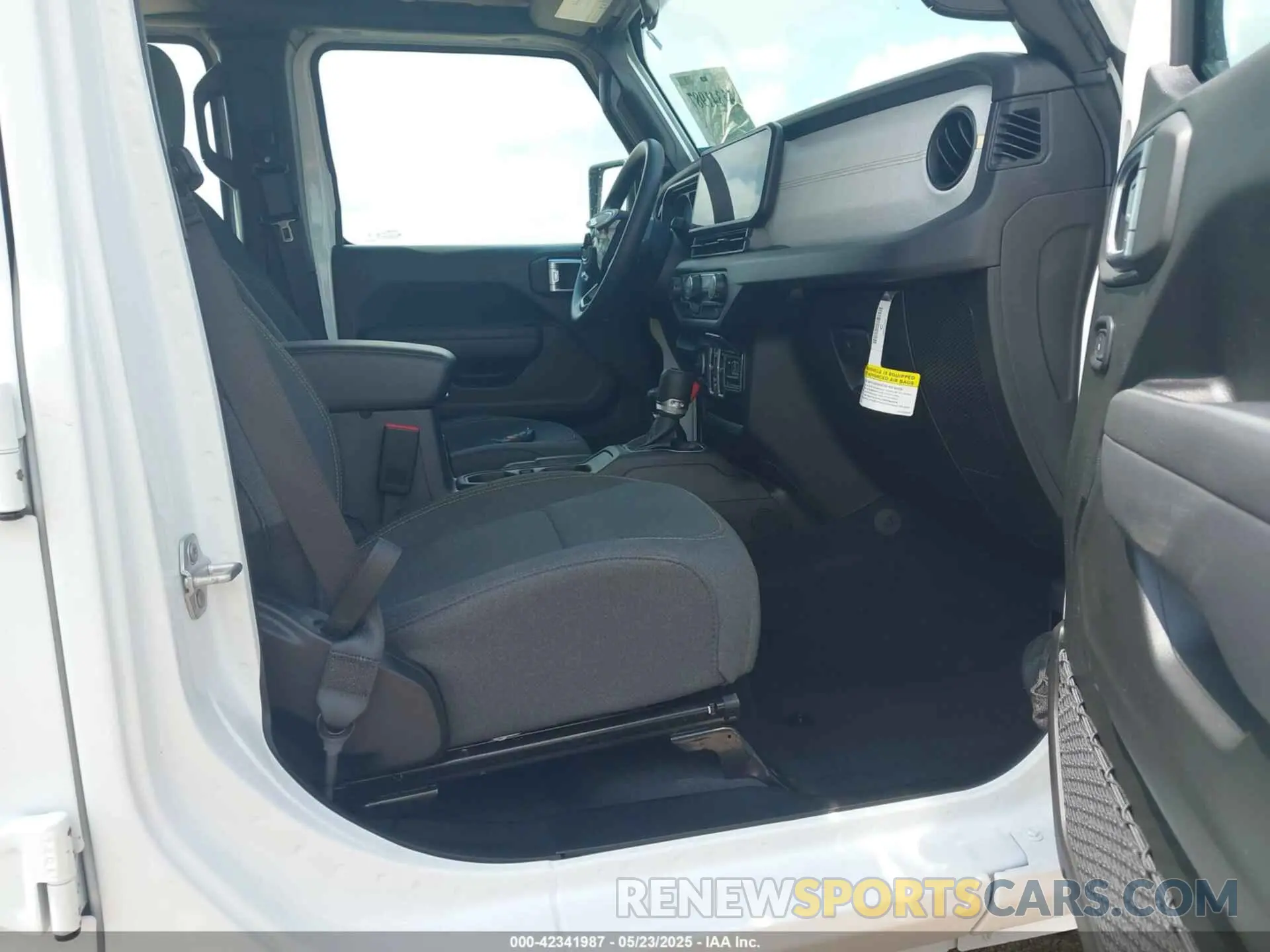 5 Фотография поврежденного автомобиля 1C4PJXDG7SW546578 JEEP WRANGLER 2025