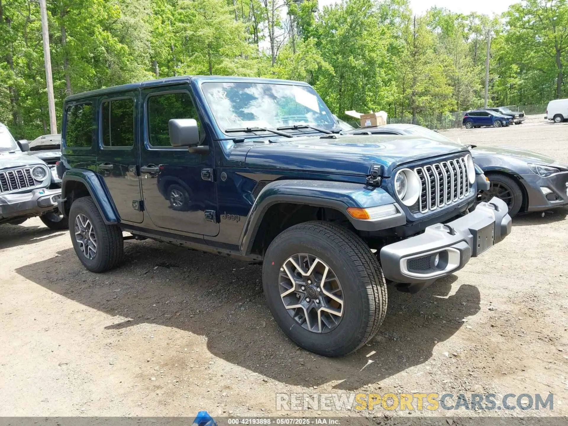 1 Photograph of a damaged car 1C4PJXEN0SW526234 JEEP WRANGLER 2025
